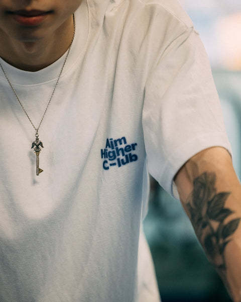 Aim Higher Club Retro Oval Logo Tee/ Off White - GROGROCERY