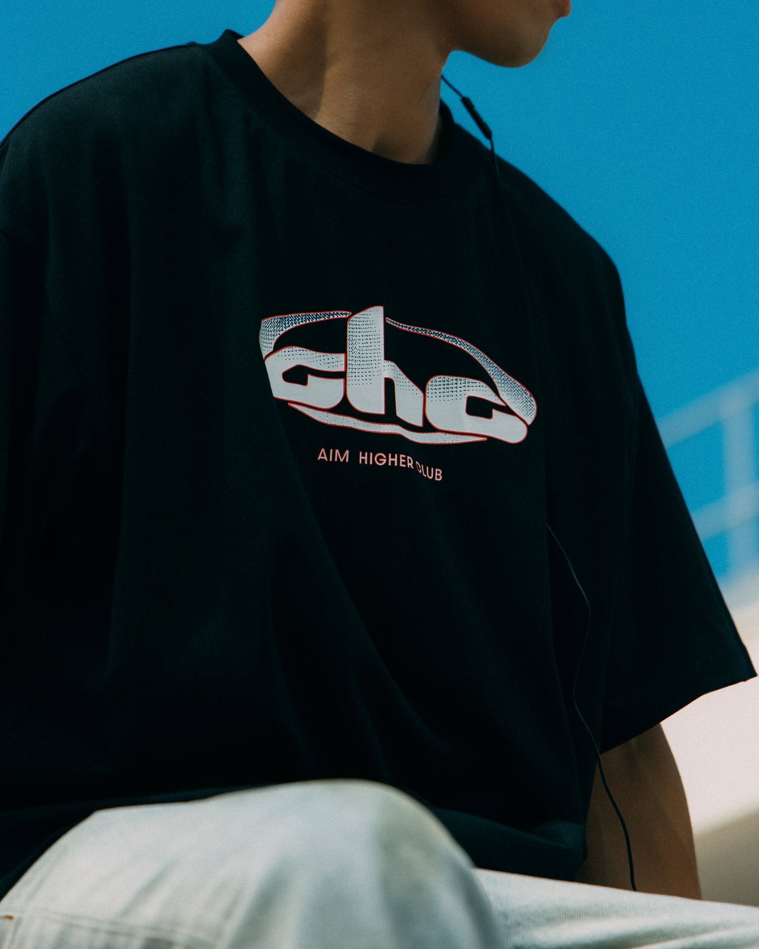 Aim Higher Club Track Retro Logo Tee/ Black - GROGROCERY