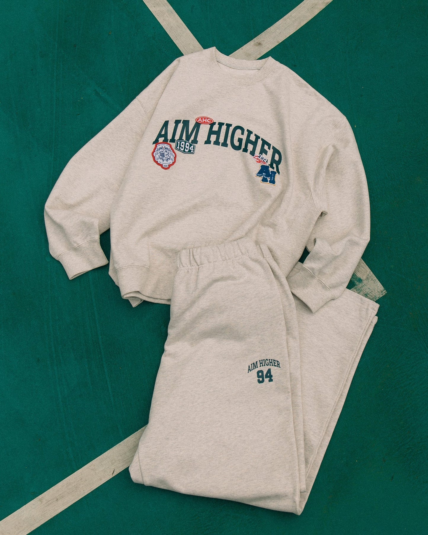 Aim Higher Club Unisex College Badge Sweatpants / Oat - GROGROCERY