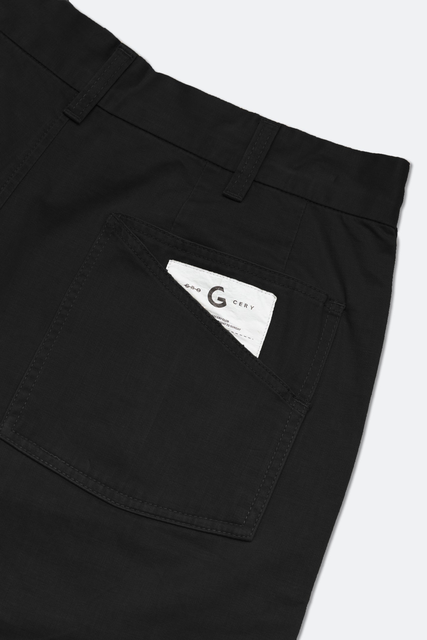 GROCERY WASHED DOUBLE POCKET DISTRESSED CHINO SHORTS/ BLACK