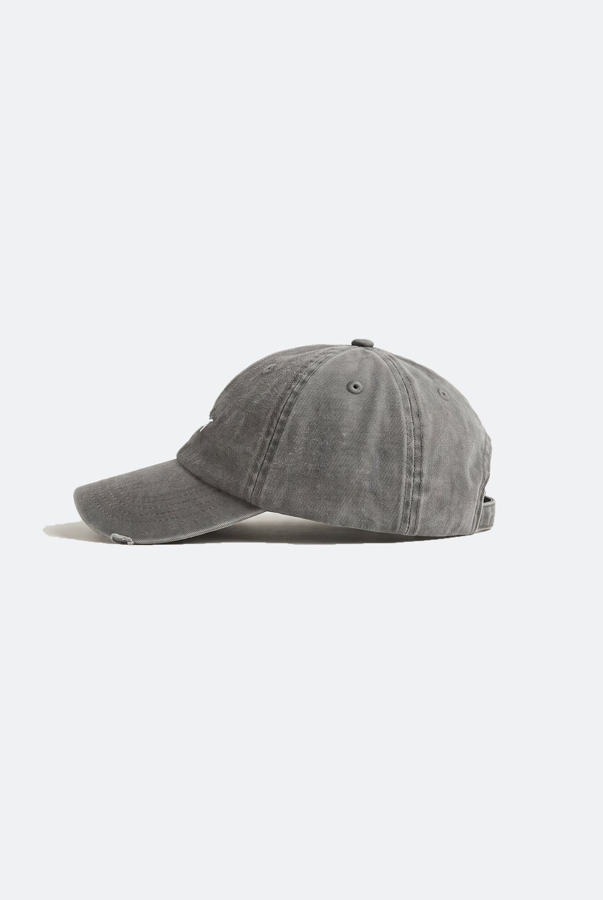 GROCERY LIGHT WASHED DISTRESSED CAP/ LIGHT GREY