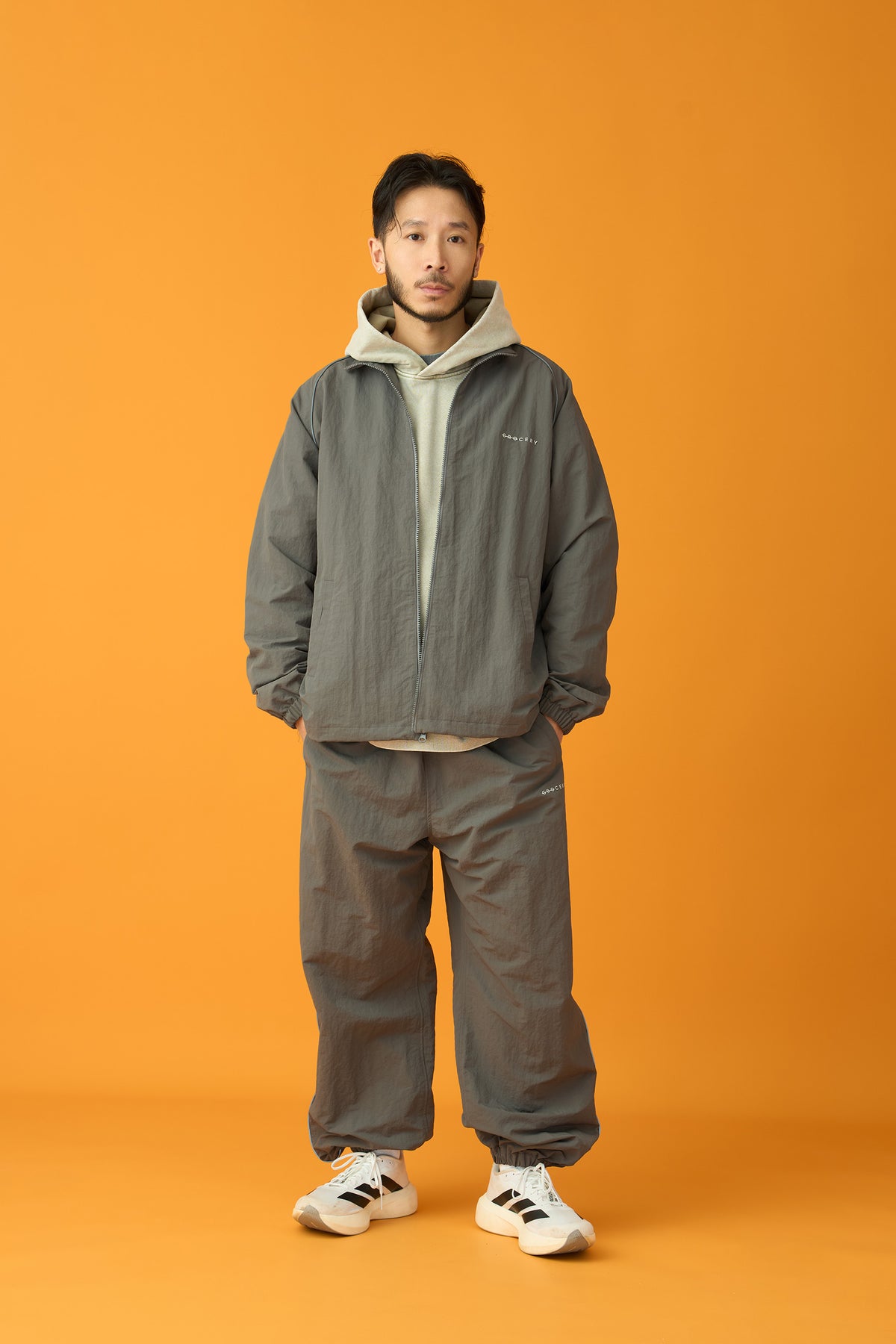 GROCERY BASIC TRACK PANTS/ CHARCOAL