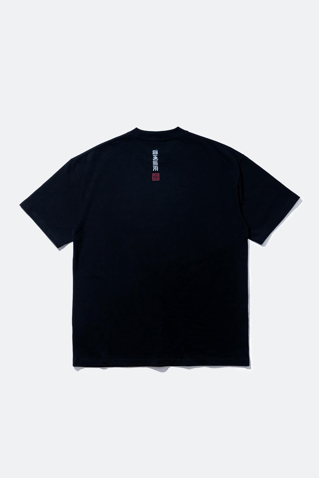 URDU X NEEDLESS DONALD DUCK「醒獅疊羅漢」TEE/ BLACK