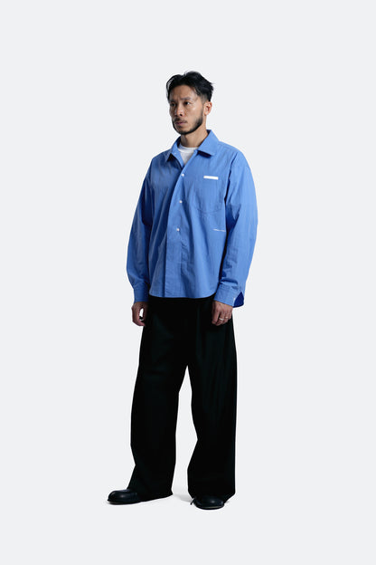 (empty) manual co. curved placket long sleeve shirt/ elemental blue