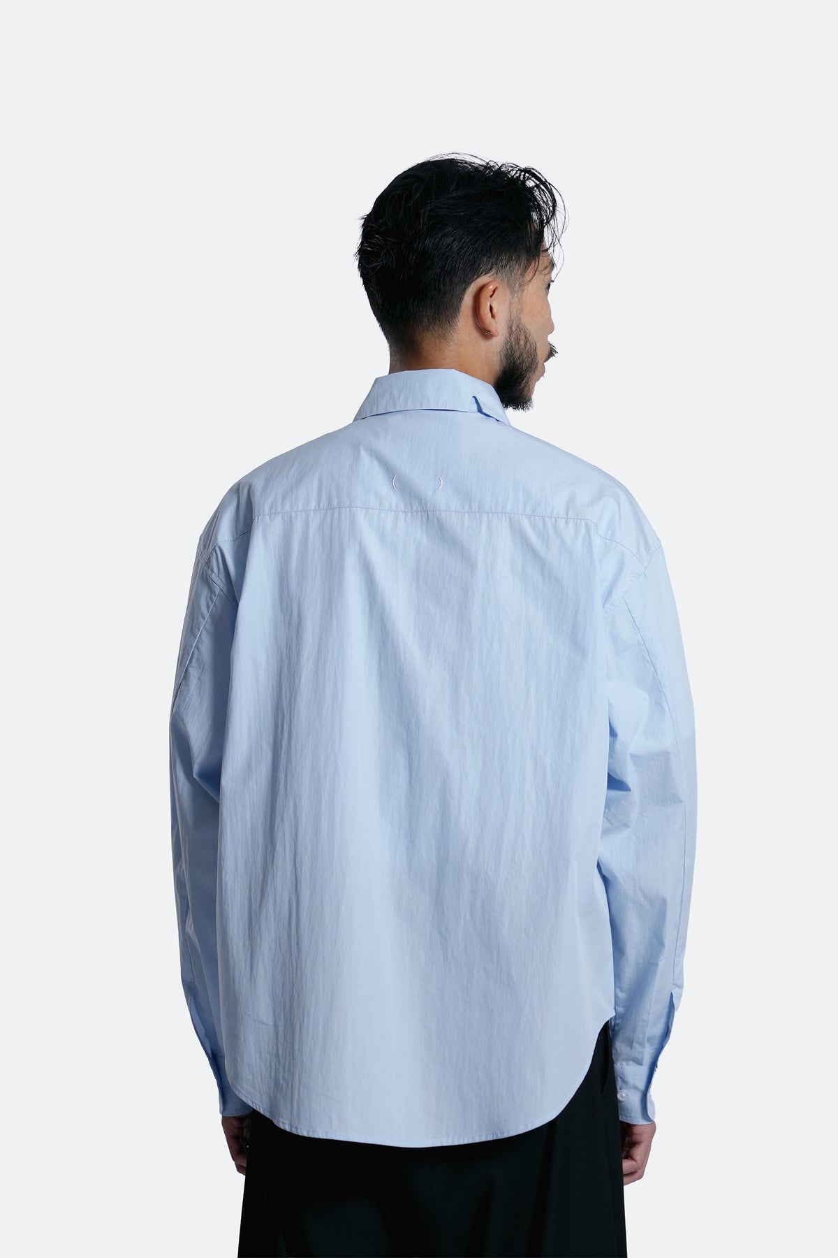 (empty) manual co. curved placket long sleeve shirt/ mellow blue