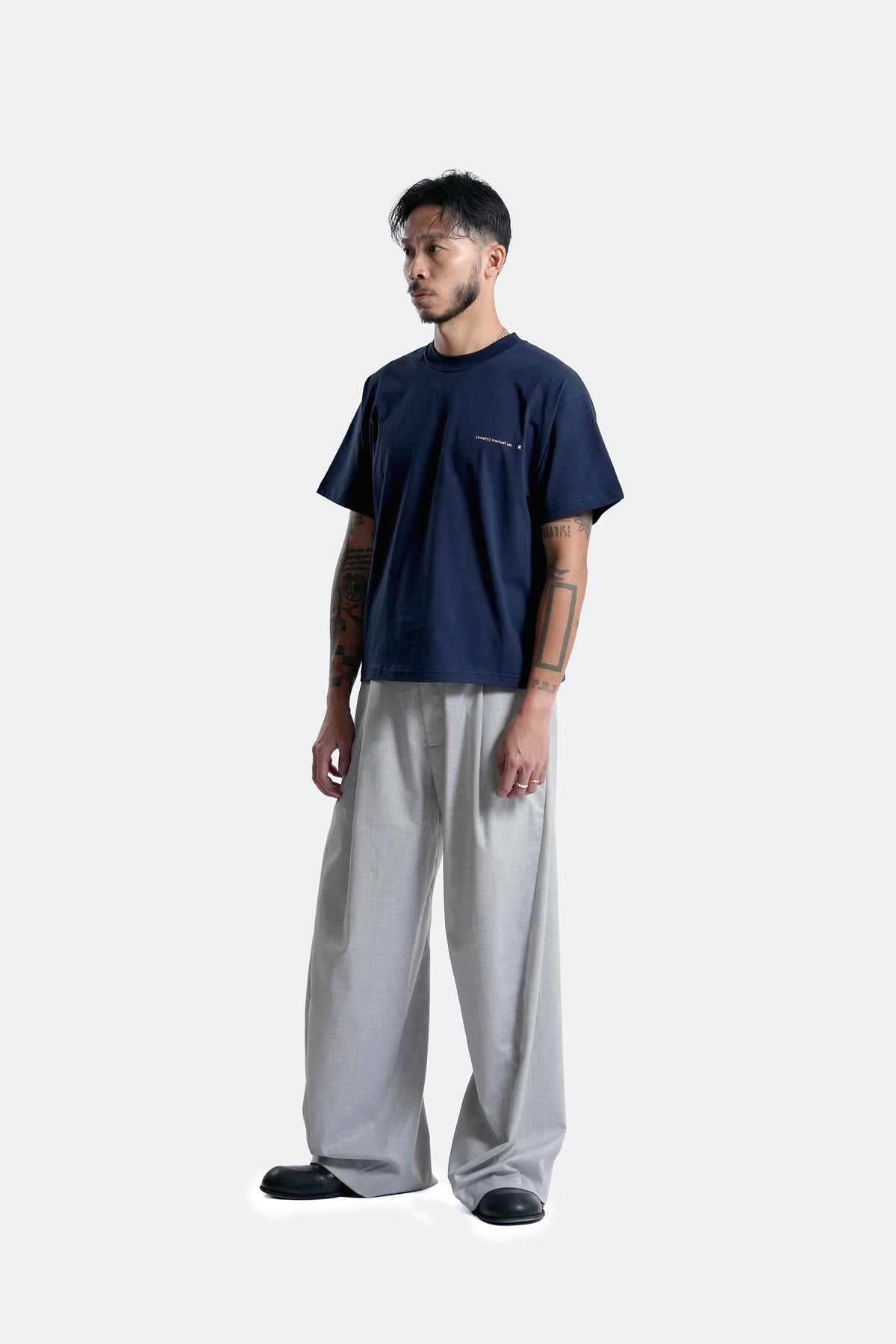 (empty) manual co. summer solstice tee/ navy blue