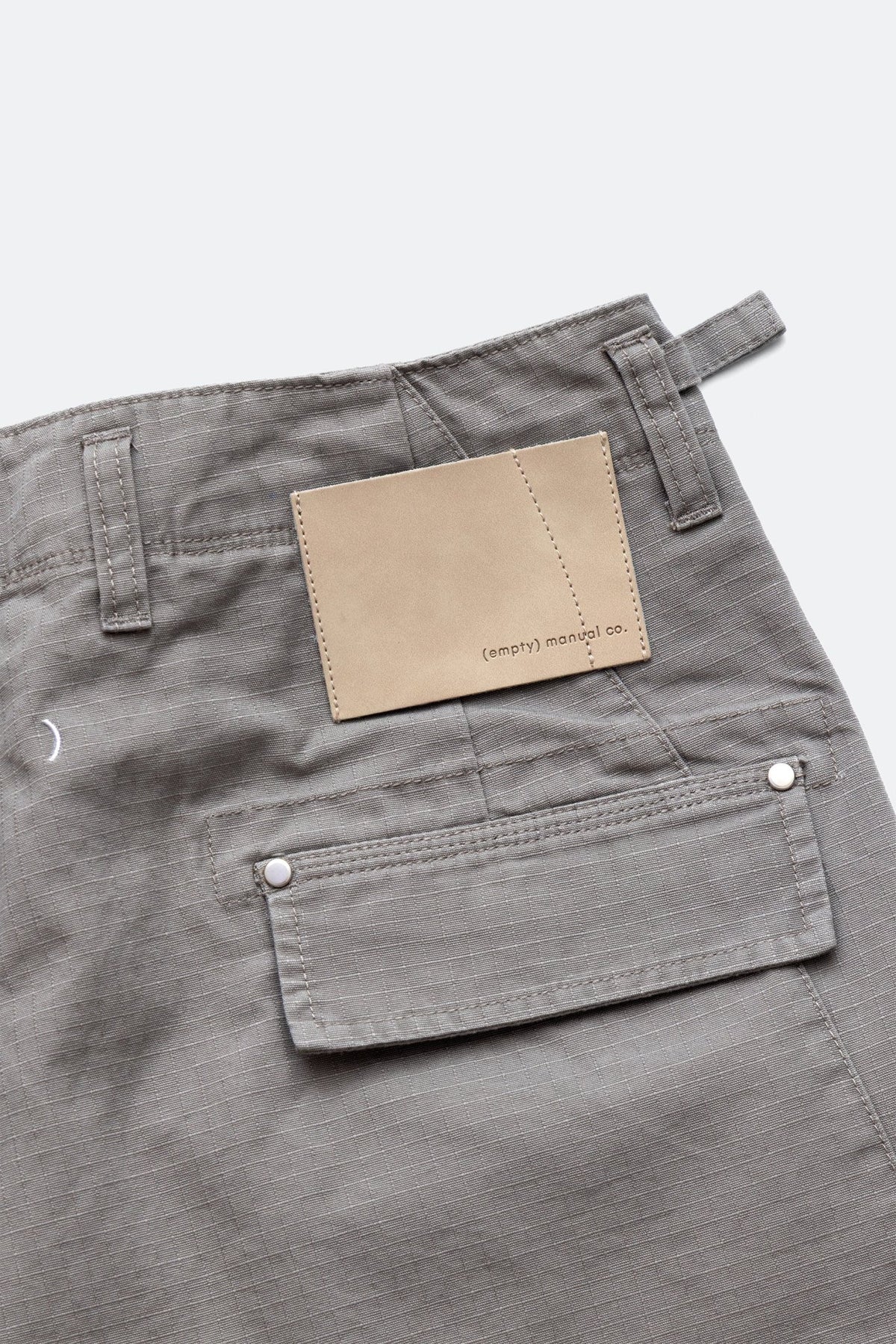 (empty) manual co. 7 pockets cargo shorts/ light washed grey - GROGROCERY