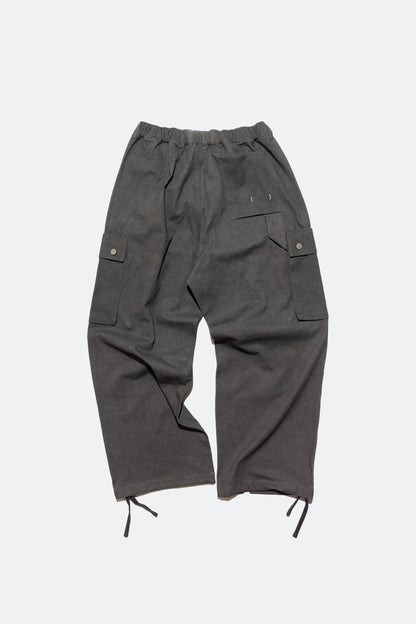 (empty) manual co. easy cargo pants/ grey charcoal - GROGROCERY