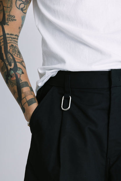 (empty) manual co. pleated bermuda shorts/ black - GROGROCERY