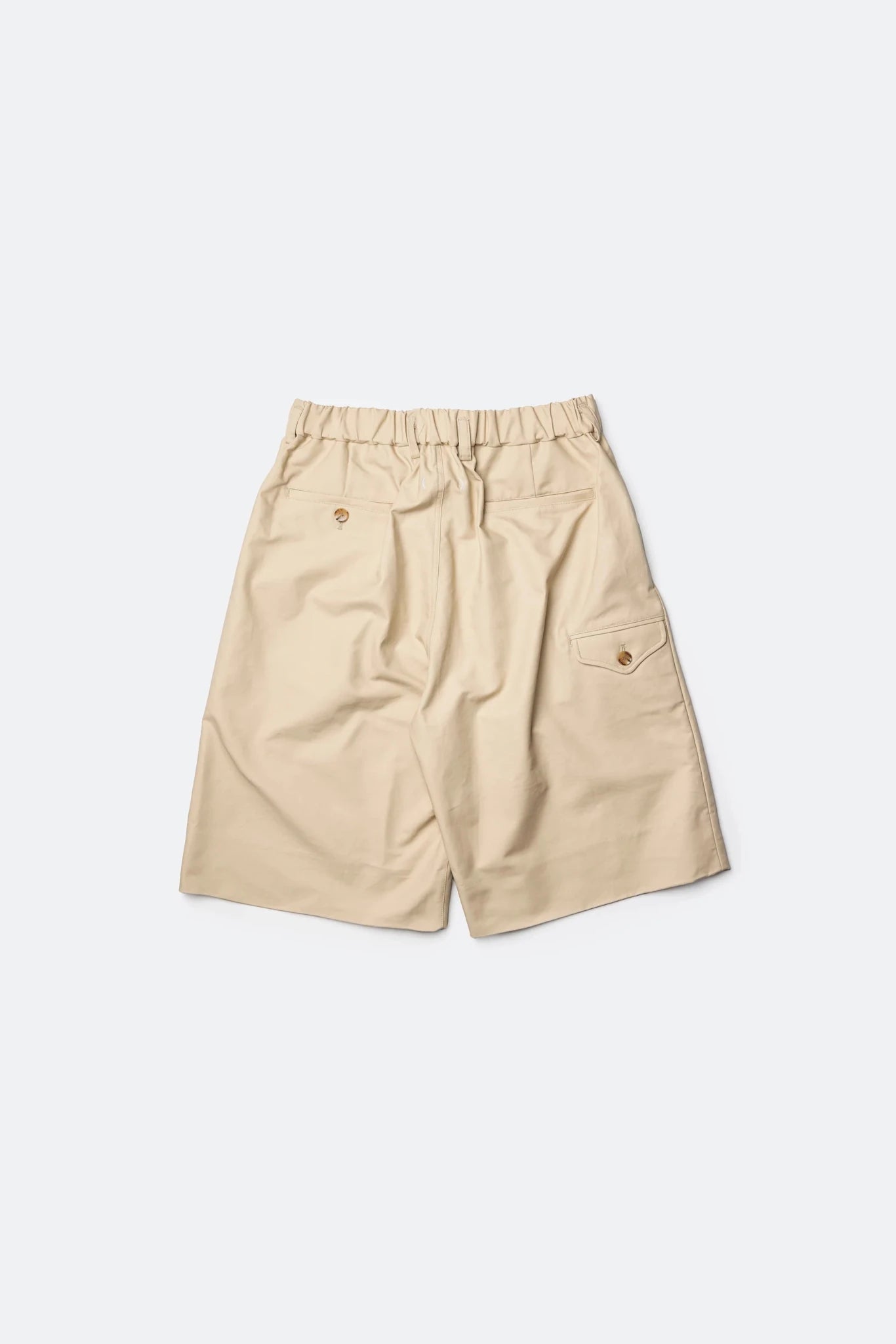 (empty) manual co. pleated bermuda shorts/ light beige - GROGROCERY