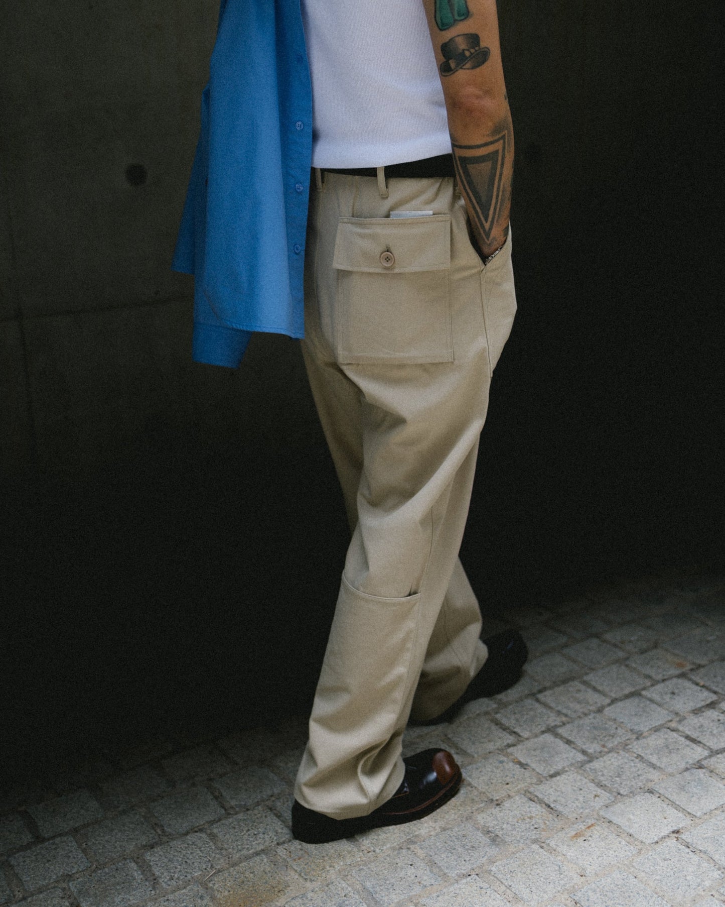 (empty) manual co. pseudo roll-up pants - GROGROCERY