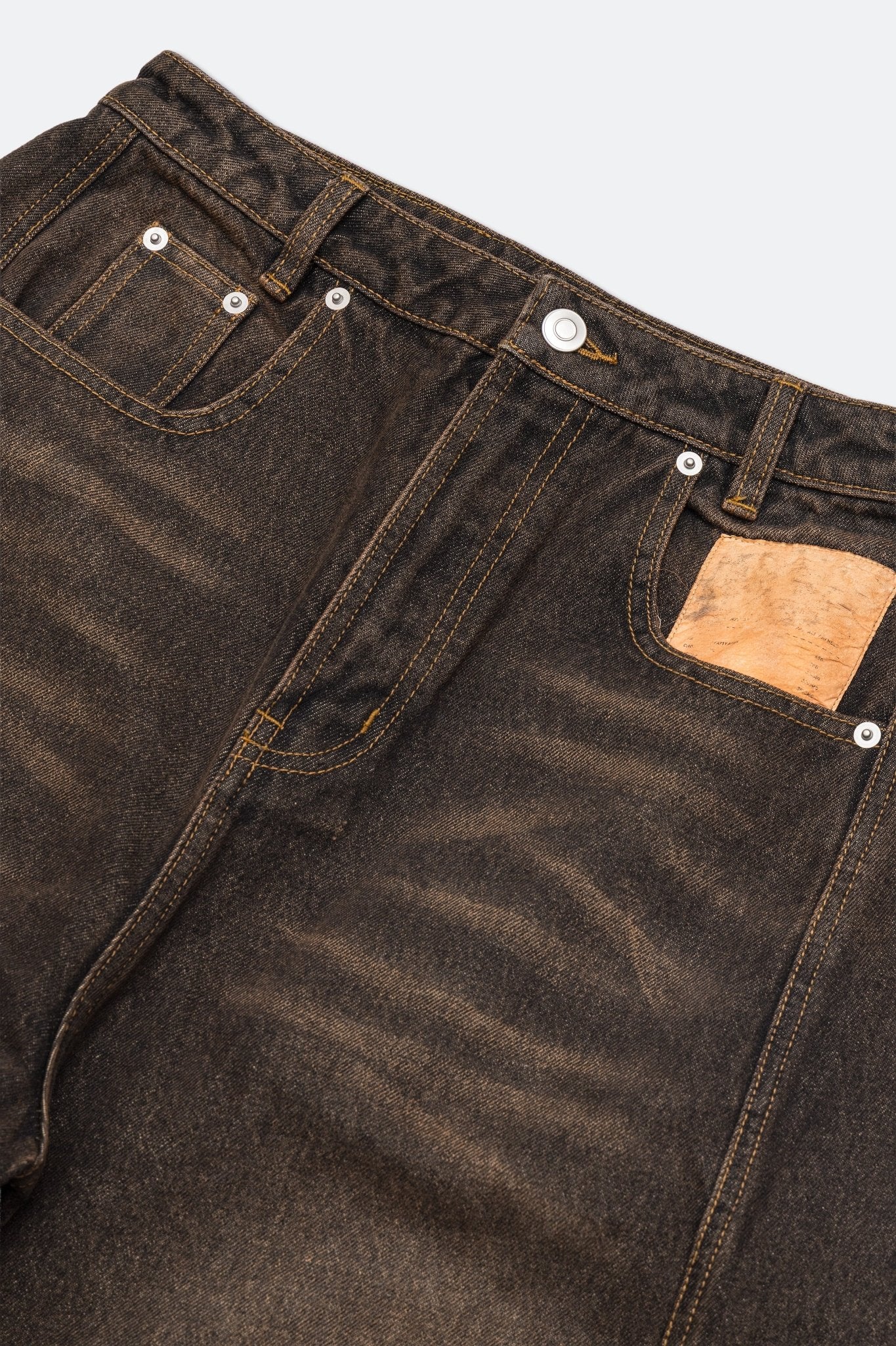 GROCERY ACID WASHED BARREL JEANS/ BROWN - GROGROCERY