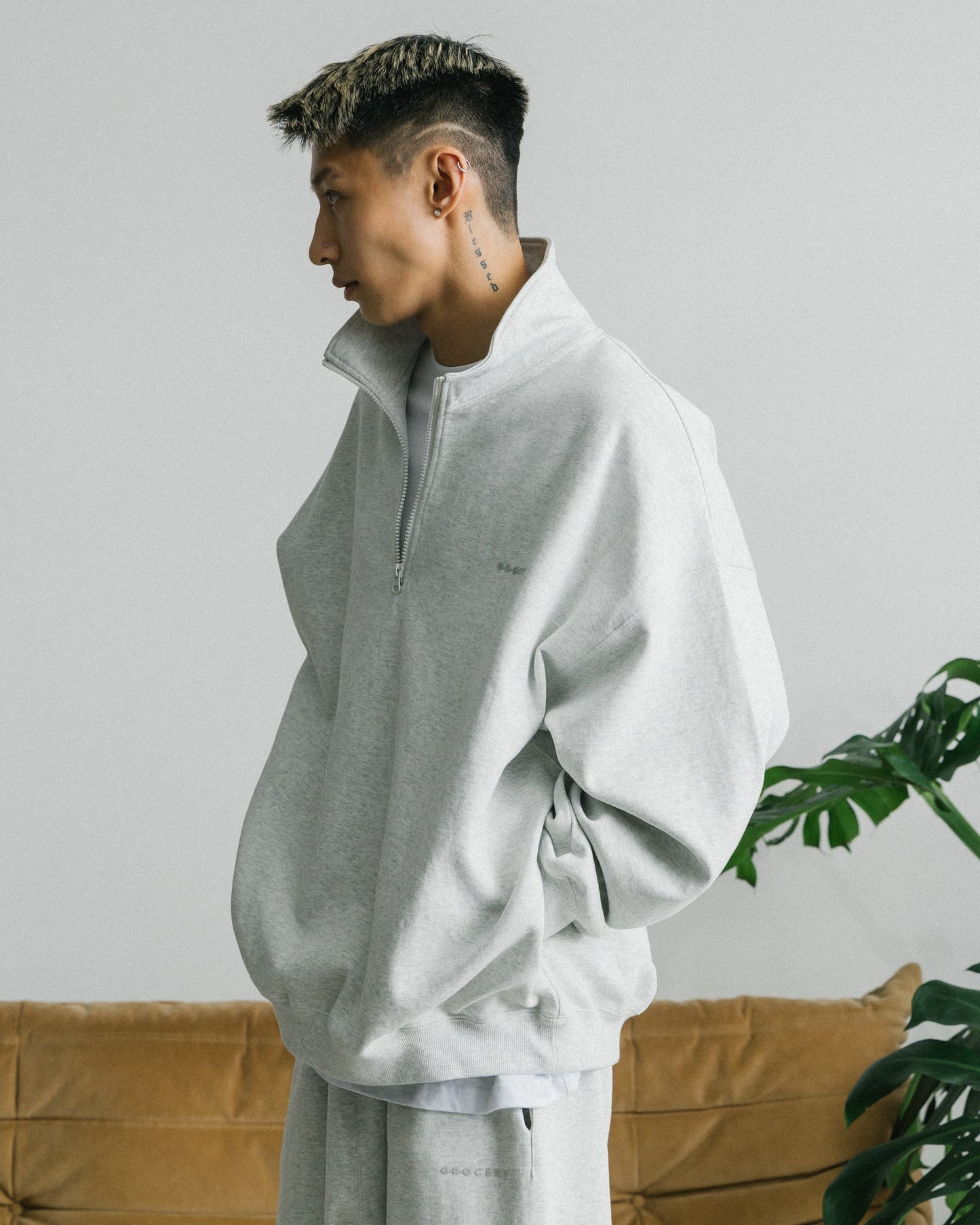 GROCERY BASIC HALF ZIP SWEATER/ HEATHER GREY - GROGROCERY