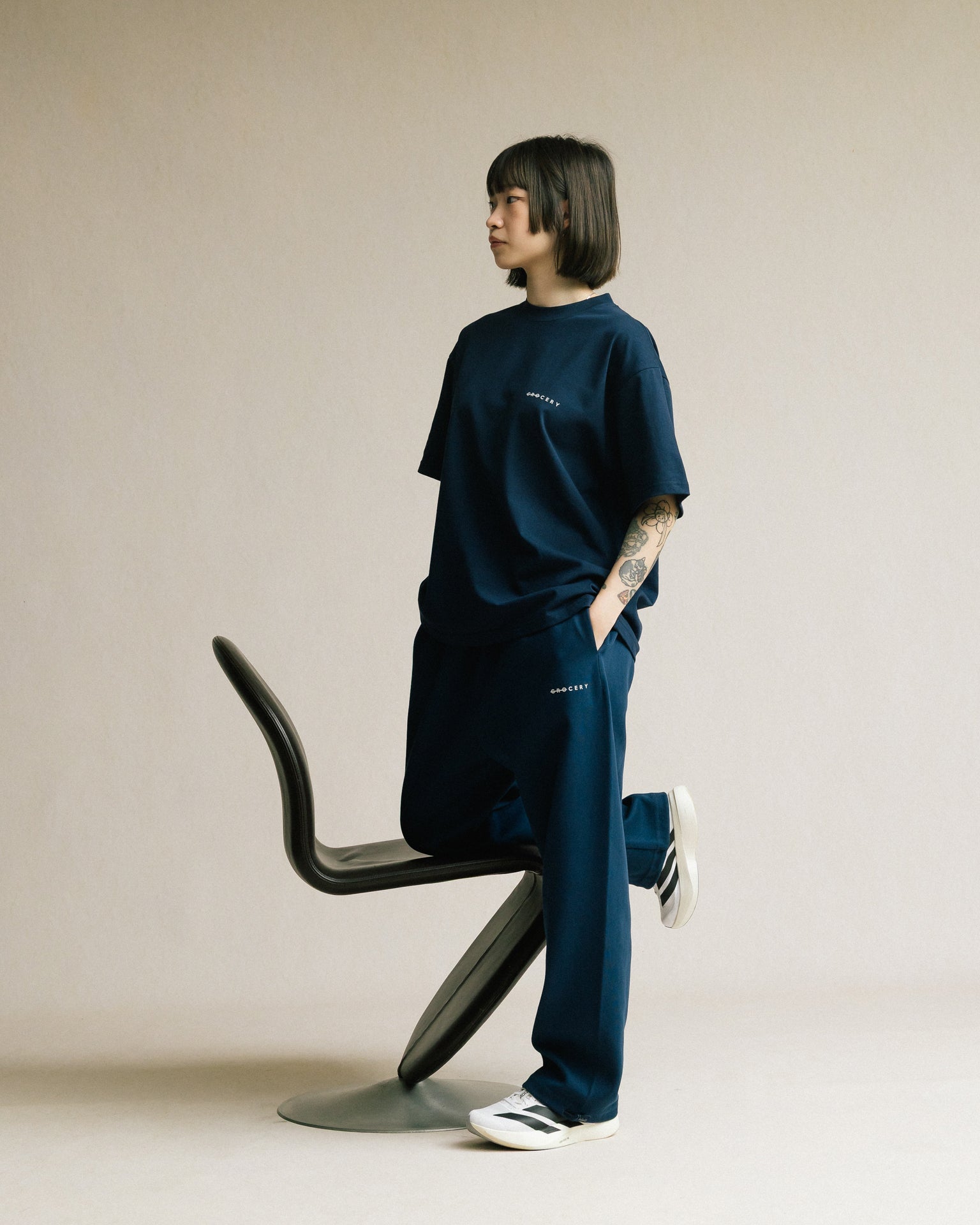 GROCERY BASIC SWEATPANTS/ NAVY - GROGROCERY