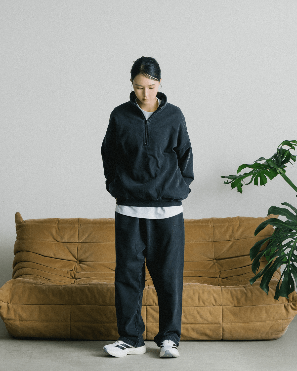GROCERY BASIC WASHED HALF ZIP SWEATER/ BLACK - GROGROCERY
