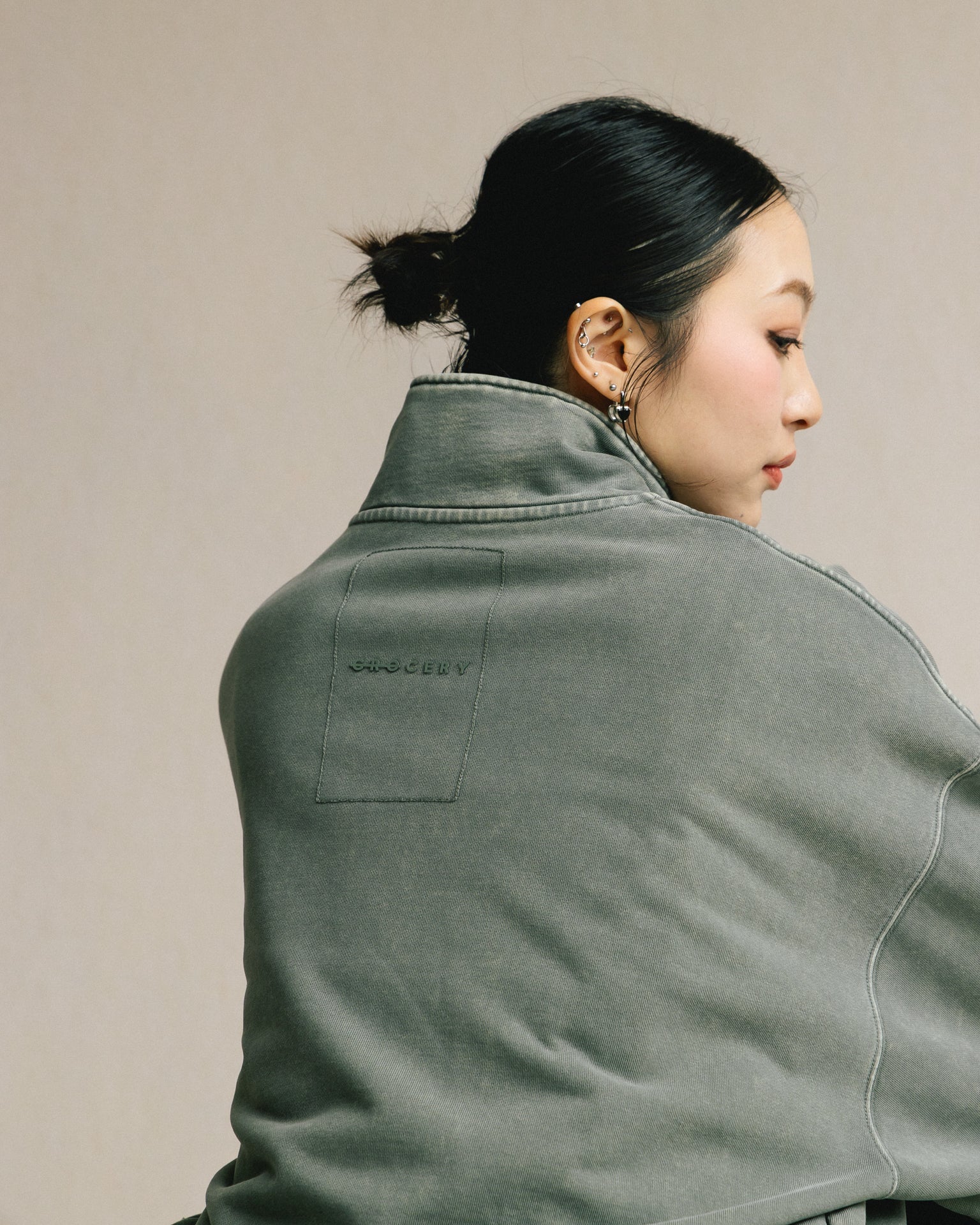 GROCERY BASIC WASHED HALF ZIP SWEATER/ HUNTER GREEN - GROGROCERY