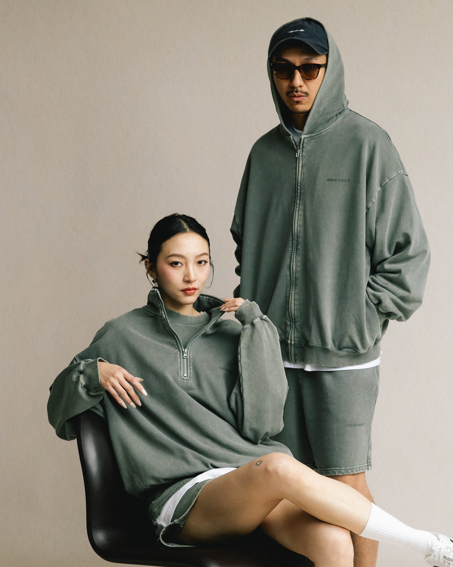 GROCERY BASIC WASHED HALF ZIP SWEATER/ HUNTER GREEN - GROGROCERY