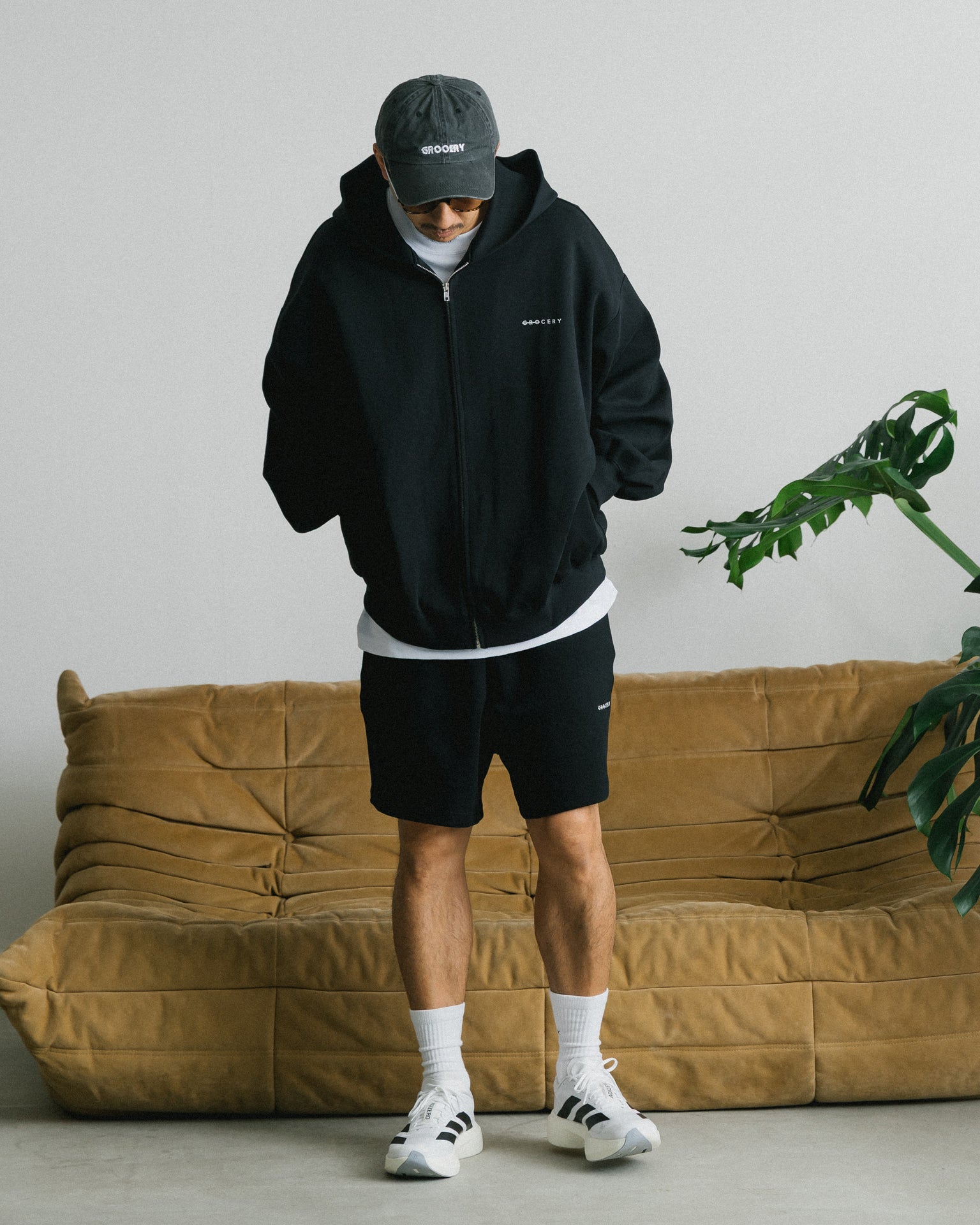 GROCERY BASIC ZIP UP HOODIE/ BLACK - GROGROCERY