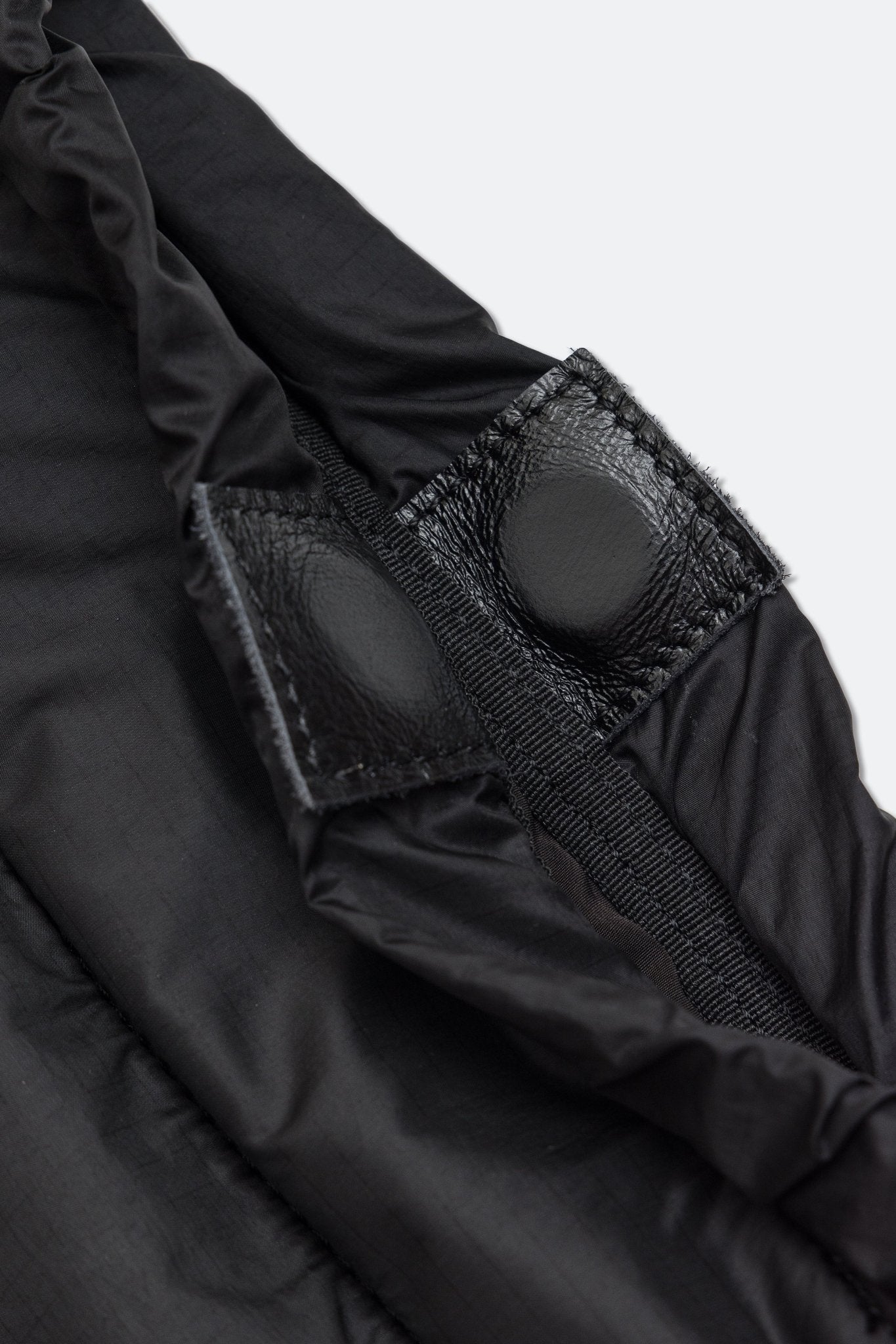 GROCERY BG - 002 PADDED NYLON MESSENGER BAG/ BLACK - GROGROCERY