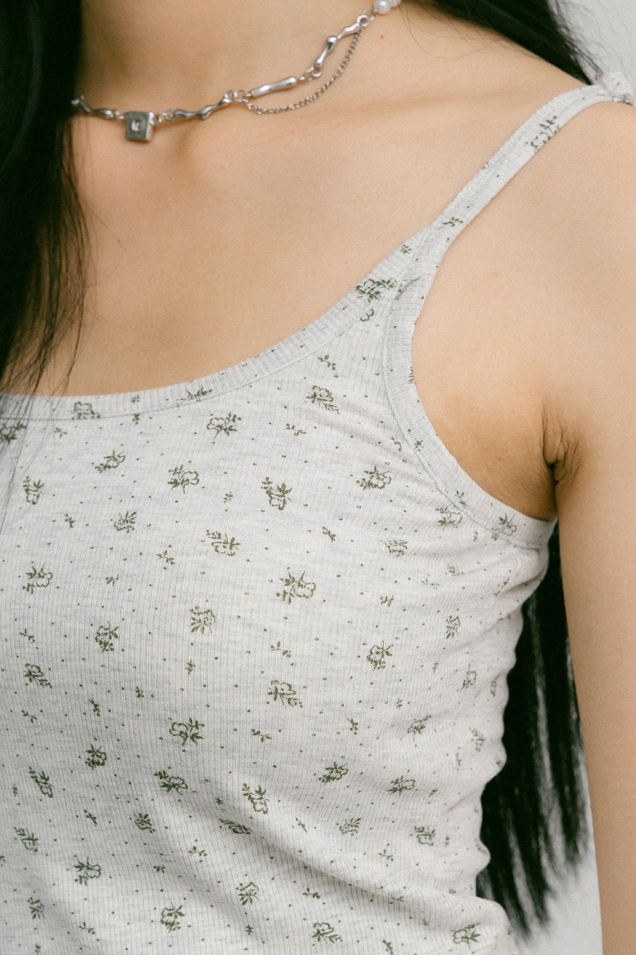 GROCERY CAMISOLE TANK TOP/ GREY FLORAL - GROGROCERY