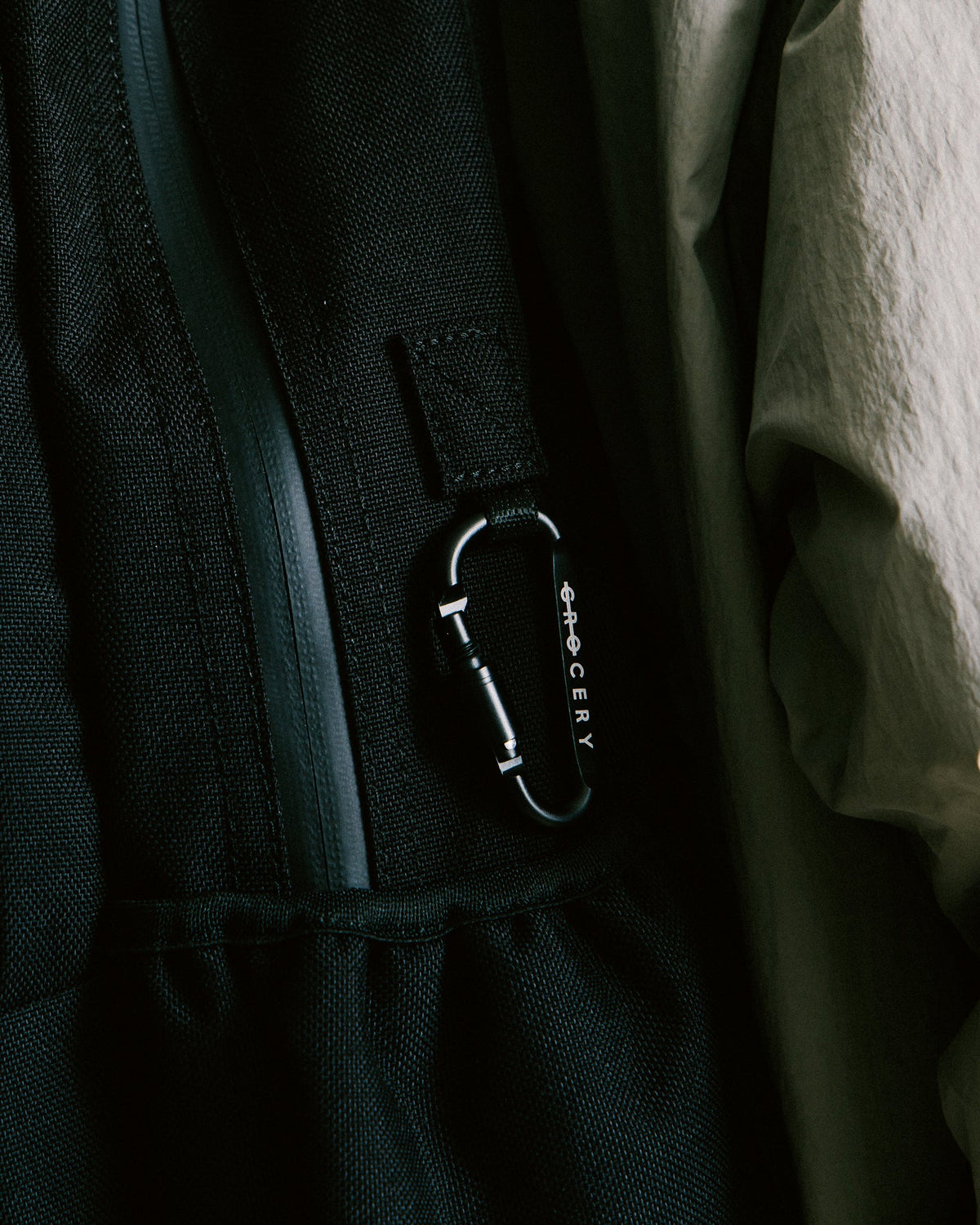 GROCERY CORDURA 32L DOUBLE POCKET DAYPACK/ BLACK - GROGROCERY