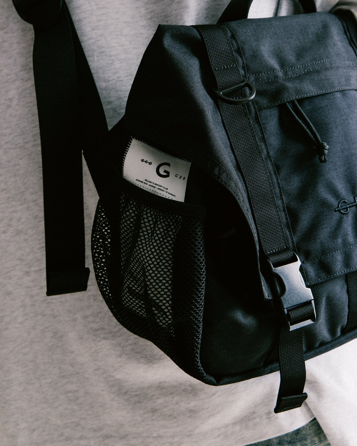 GROCERY CORDURA CROSS BODY MESSENGER BAG/ BLACK - GROGROCERY