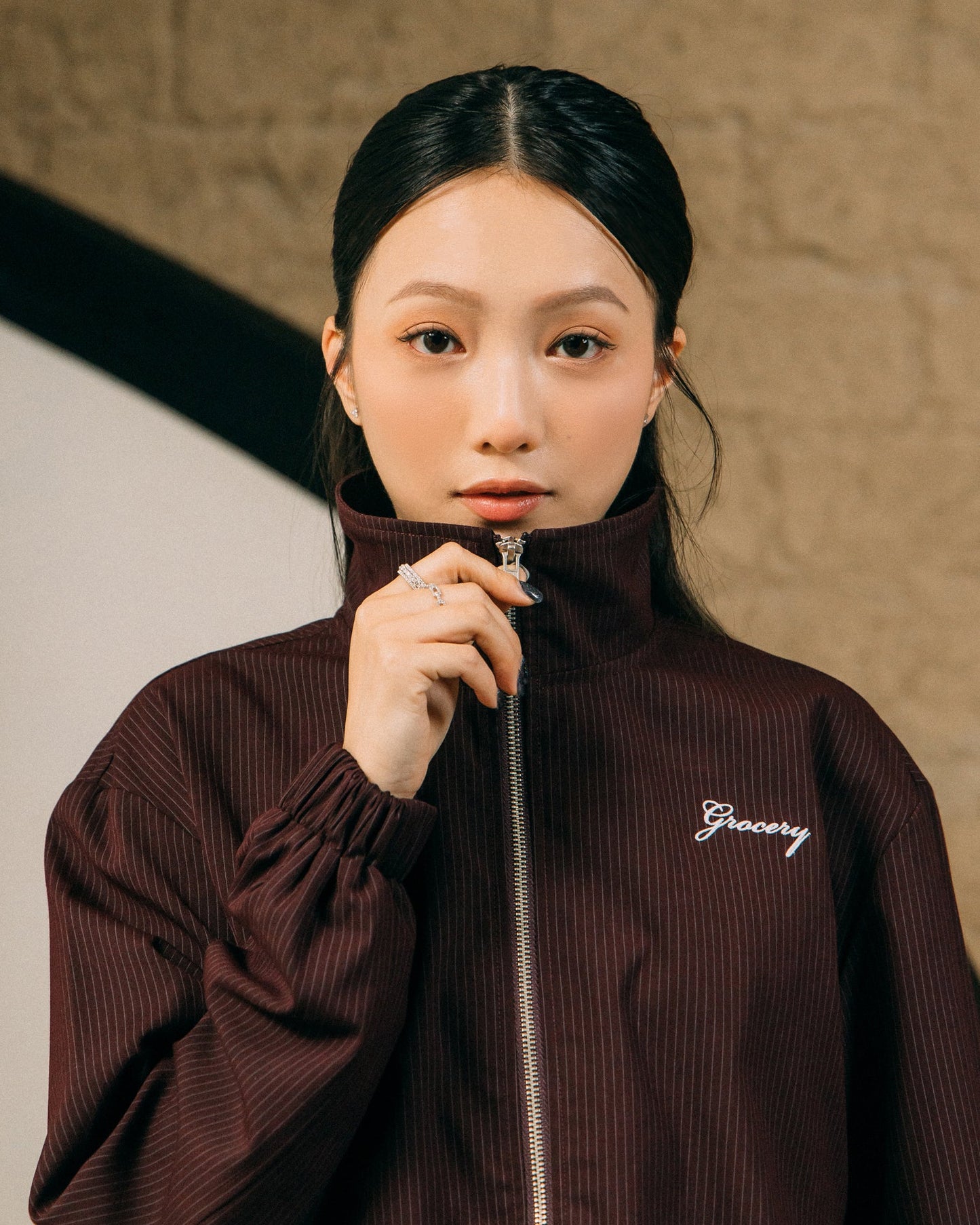 GROCERY CROPPED PINSTRIPE JACKET/ BURGUNDY - GROGROCERY