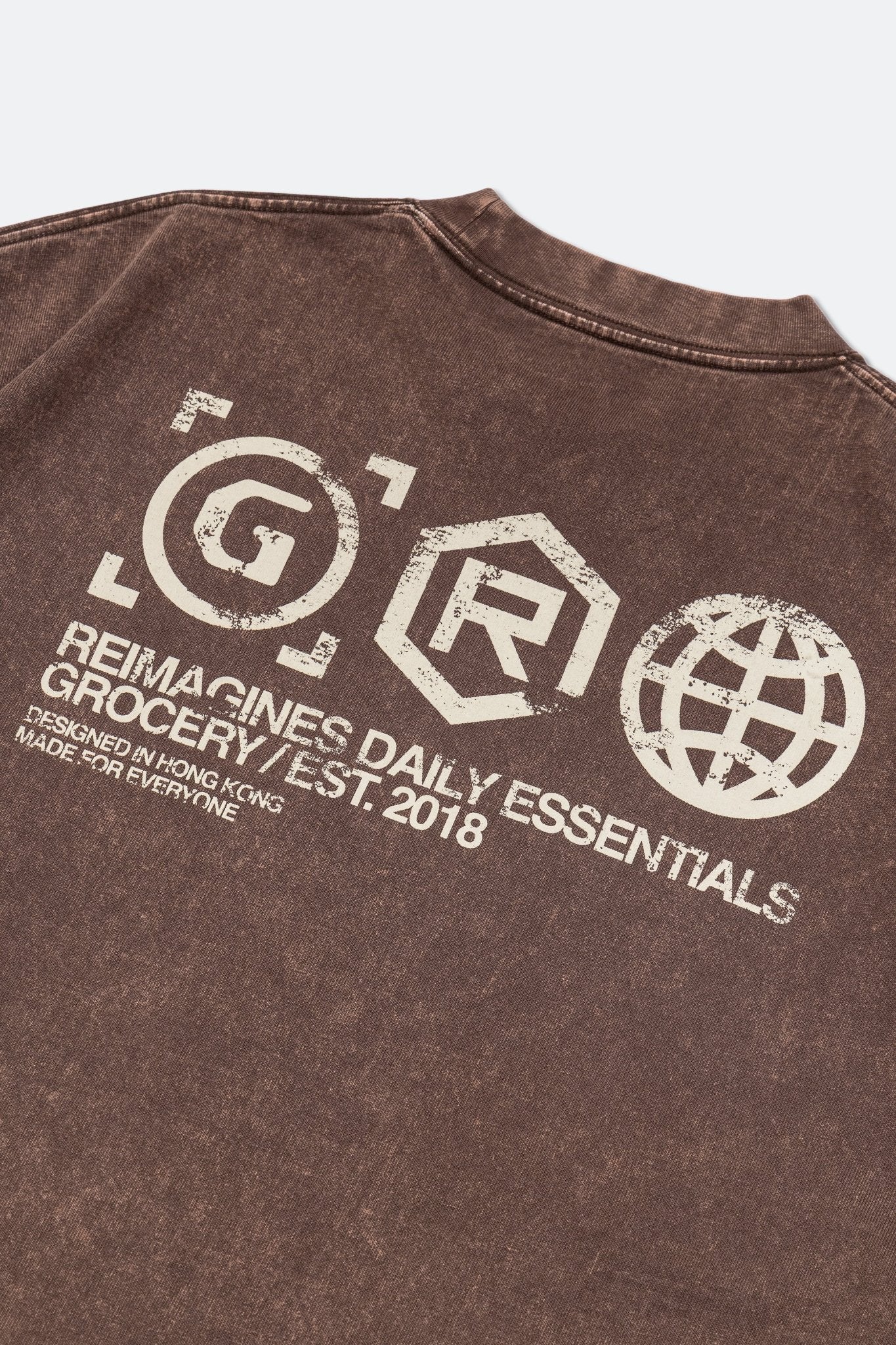 GROCERY DAILY ESSENTIALS WASHED GRAPHIC BOXY TEE/ BROWN - GROGROCERY