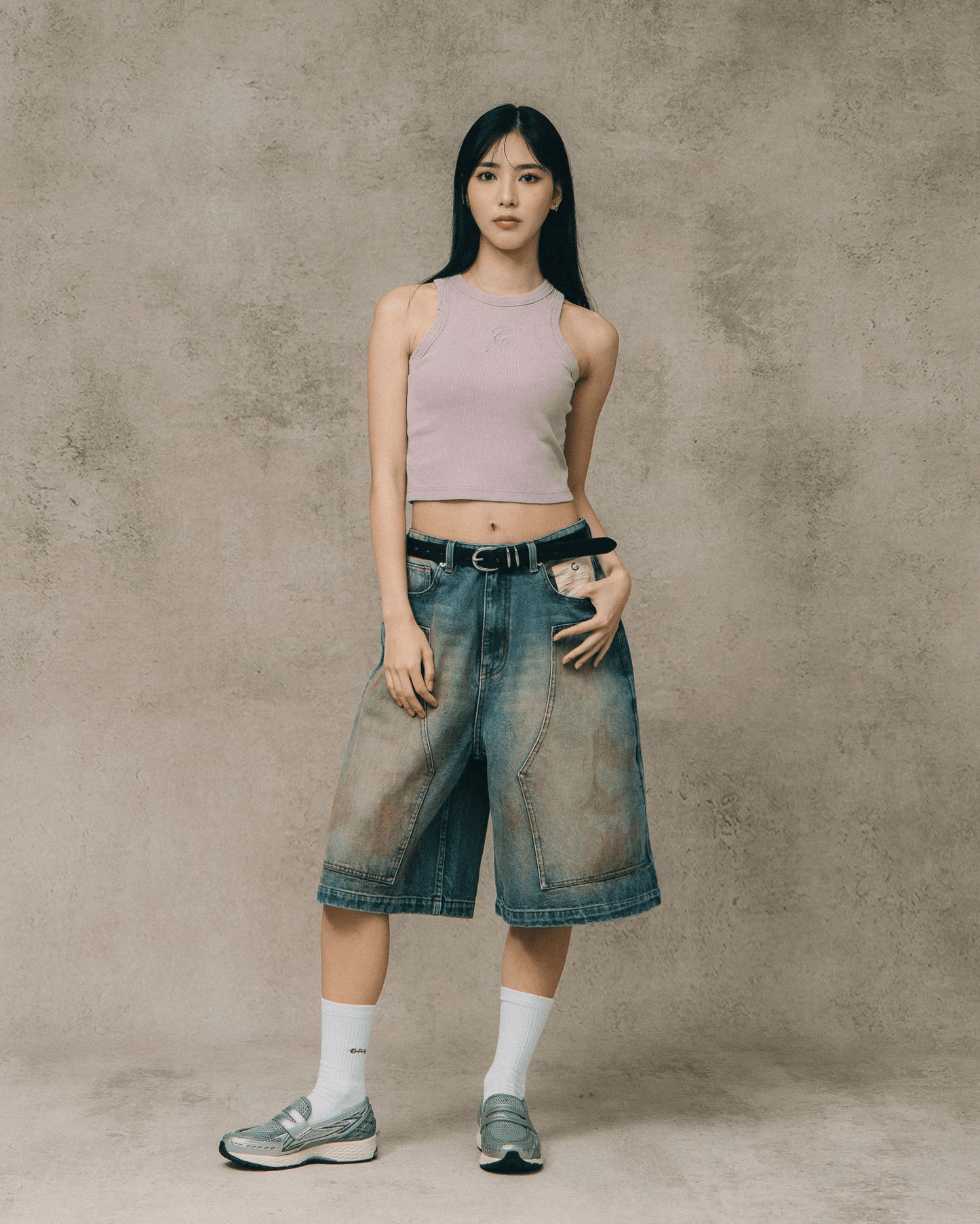 GROCERY DIRTY WASHED DENIM BAGGY JORTS/ DARK WASH - GROGROCERY