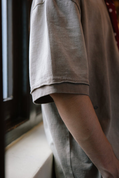 GROCERY DISTRESSED SMALL LOGO WASHED TEE/ FADED SAND - GROGROCERY