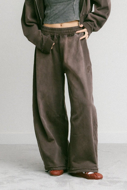 GROCERY FADE WASHED WIDE LEG SWEATPANTS/ WASHED BROWN - GROGROCERY