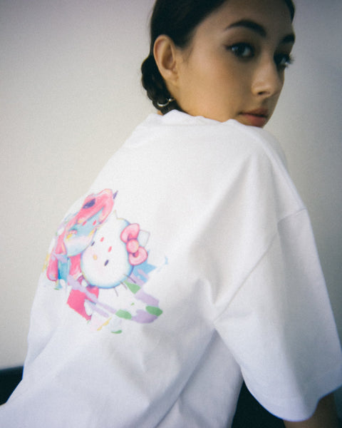 GROCERY | HELLO KITTY COSMIC SISTERS GRAPHIC TEE by OKOKUME/ WHITE - GROGROCERY