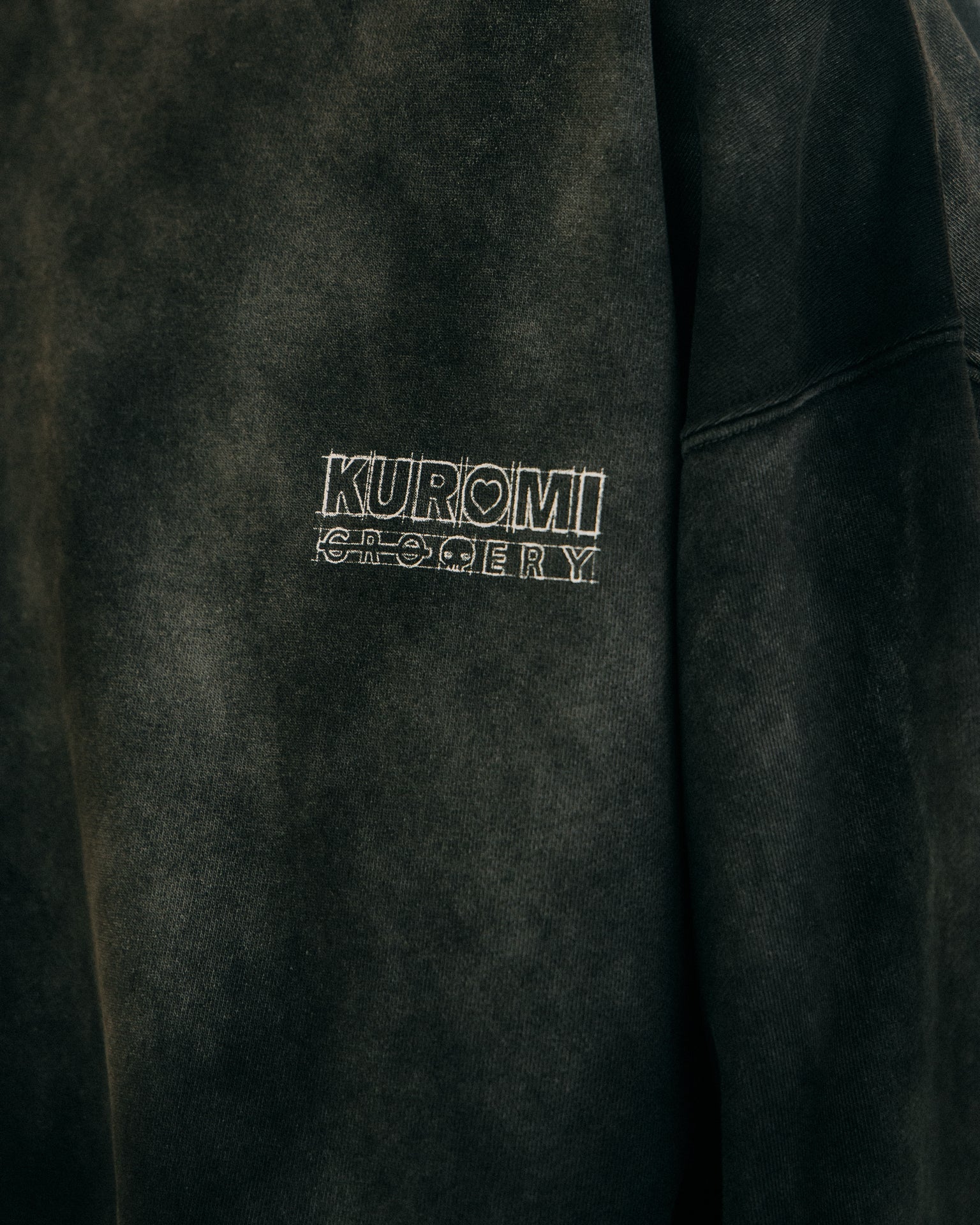GROCERY | KUROMI SKETCH KUROMI WASHED GRAPHIC HOODIE/ WASHED BLACK - GROGROCERY