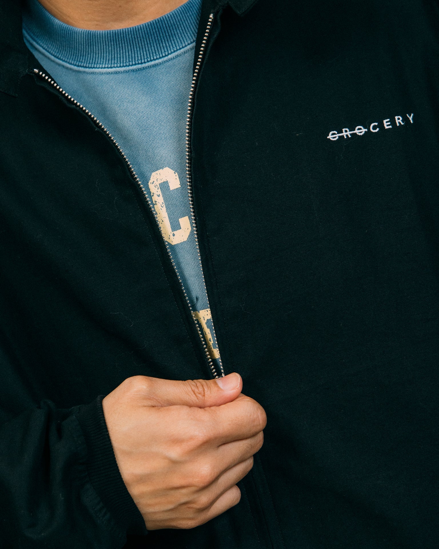 GROCERY LOGO BI - SWING JACKET/ BLACK - GROGROCERY