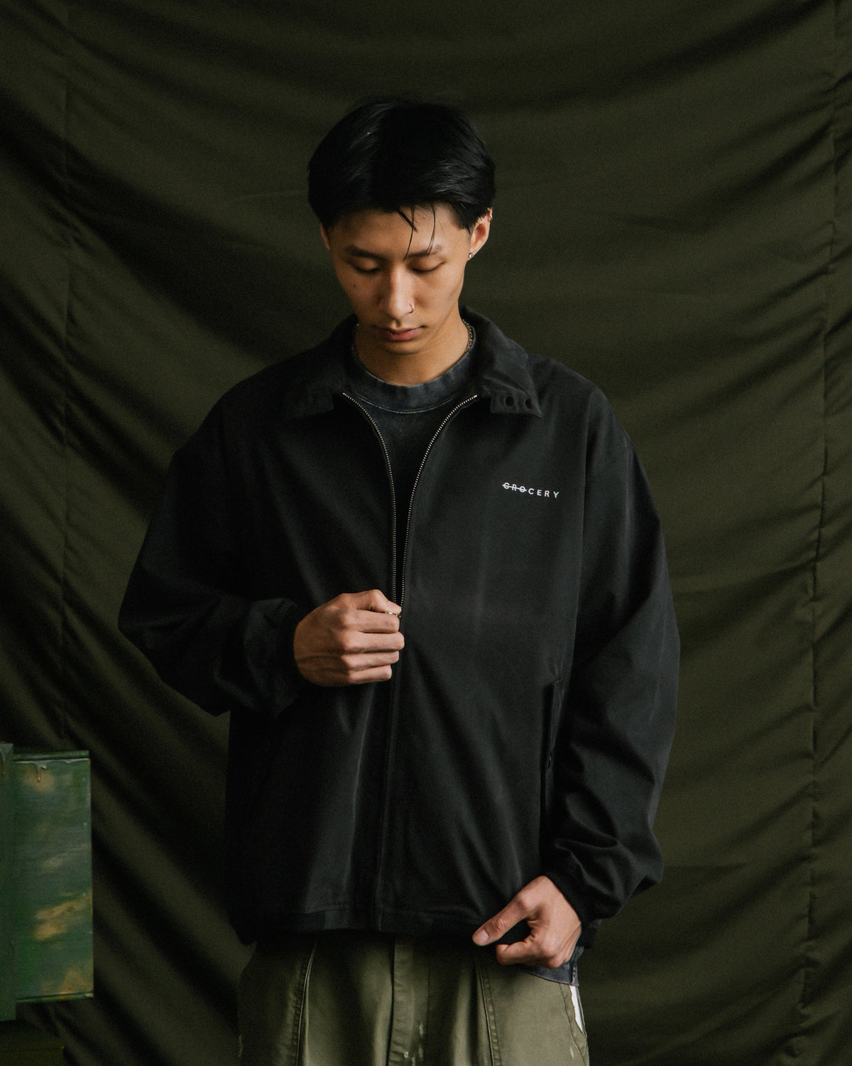 GROCERY LOGO BI-SWING JACKET/ BLACK - GROGROCERY
