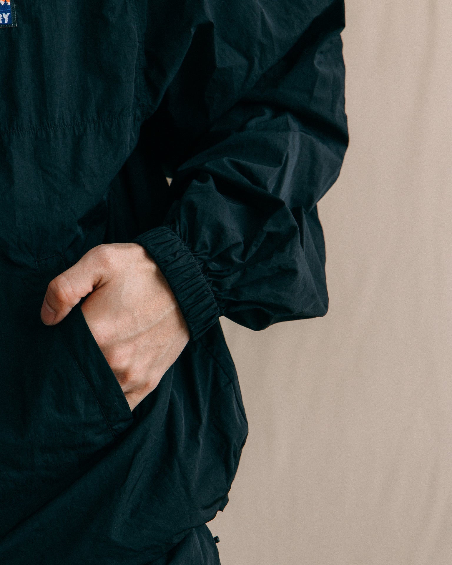 GROCERY PACKABLE NYLON WINDBREAKER/ BLACK - GROGROCERY