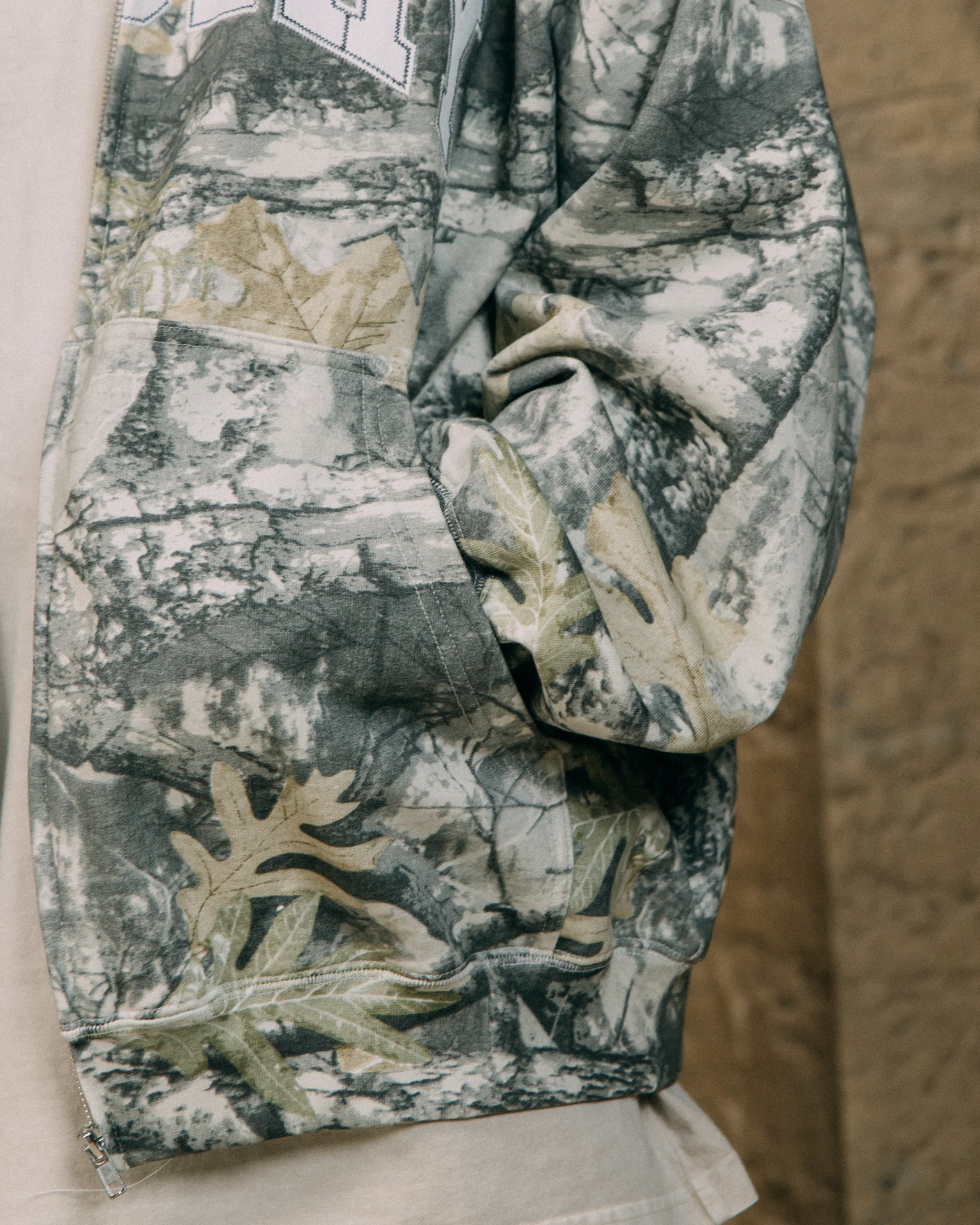 GROCERY PATCH LOGO ZIP UP HOODIE/ REAL TREE CAMO - GROGROCERY