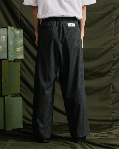 GROCERY PLEATED STRIPE WIDE LEG COMFY PANTS/ DARK GREY - GROGROCERY
