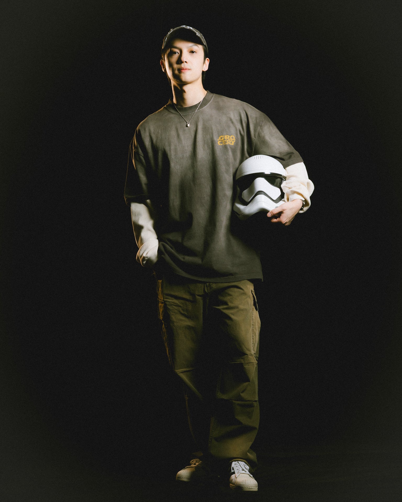 GROCERY STAR WARS THE MANDALORIAN AND GROGU 2026 POSTER WASHED TEE/ BROWN - GROGROCERY