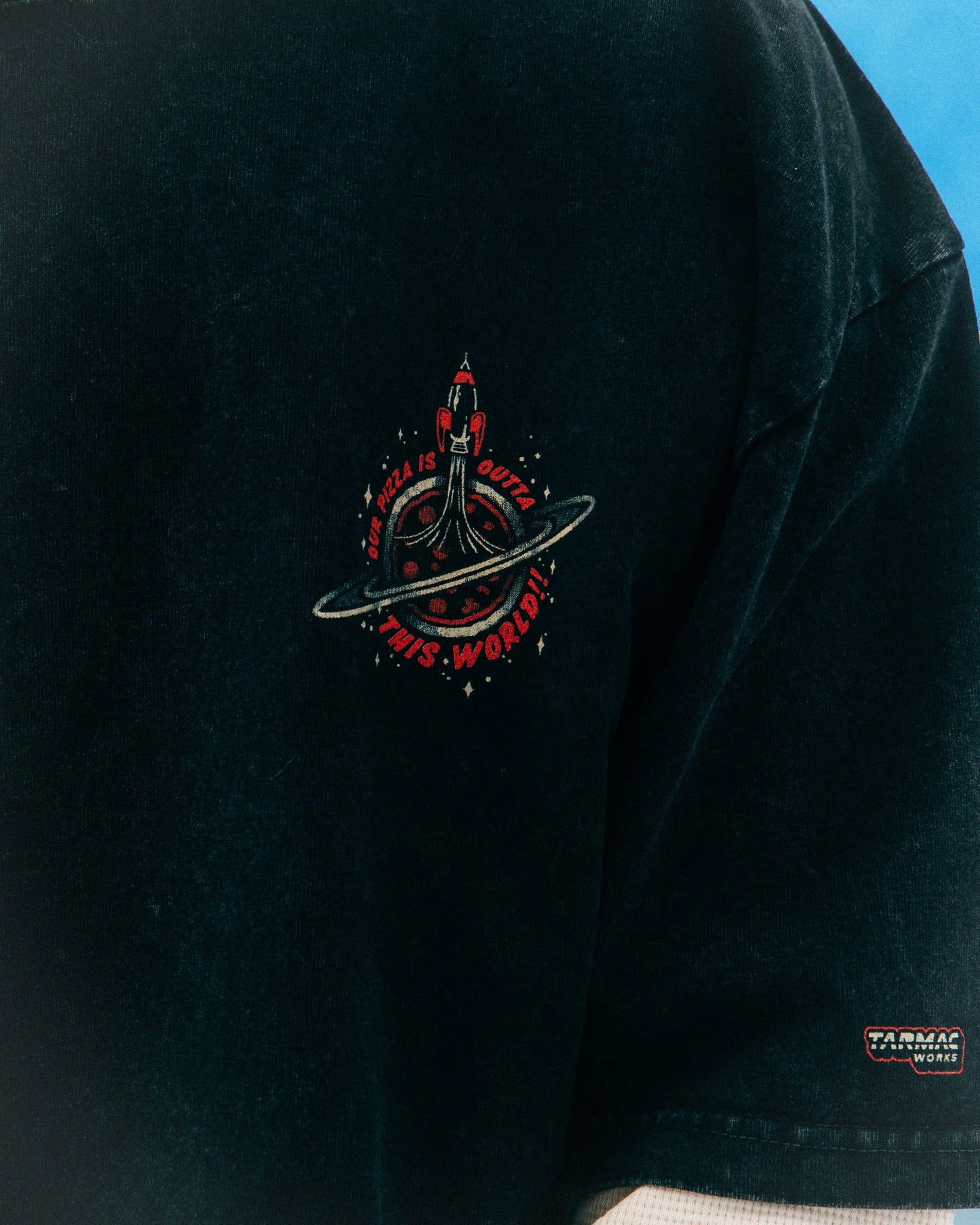 GROCERY | TARMAC | TOY STORY SNOW WASHED COSMIC CHEESE GRAPHIC TEE/ WASHED BLACK - GROGROCERY