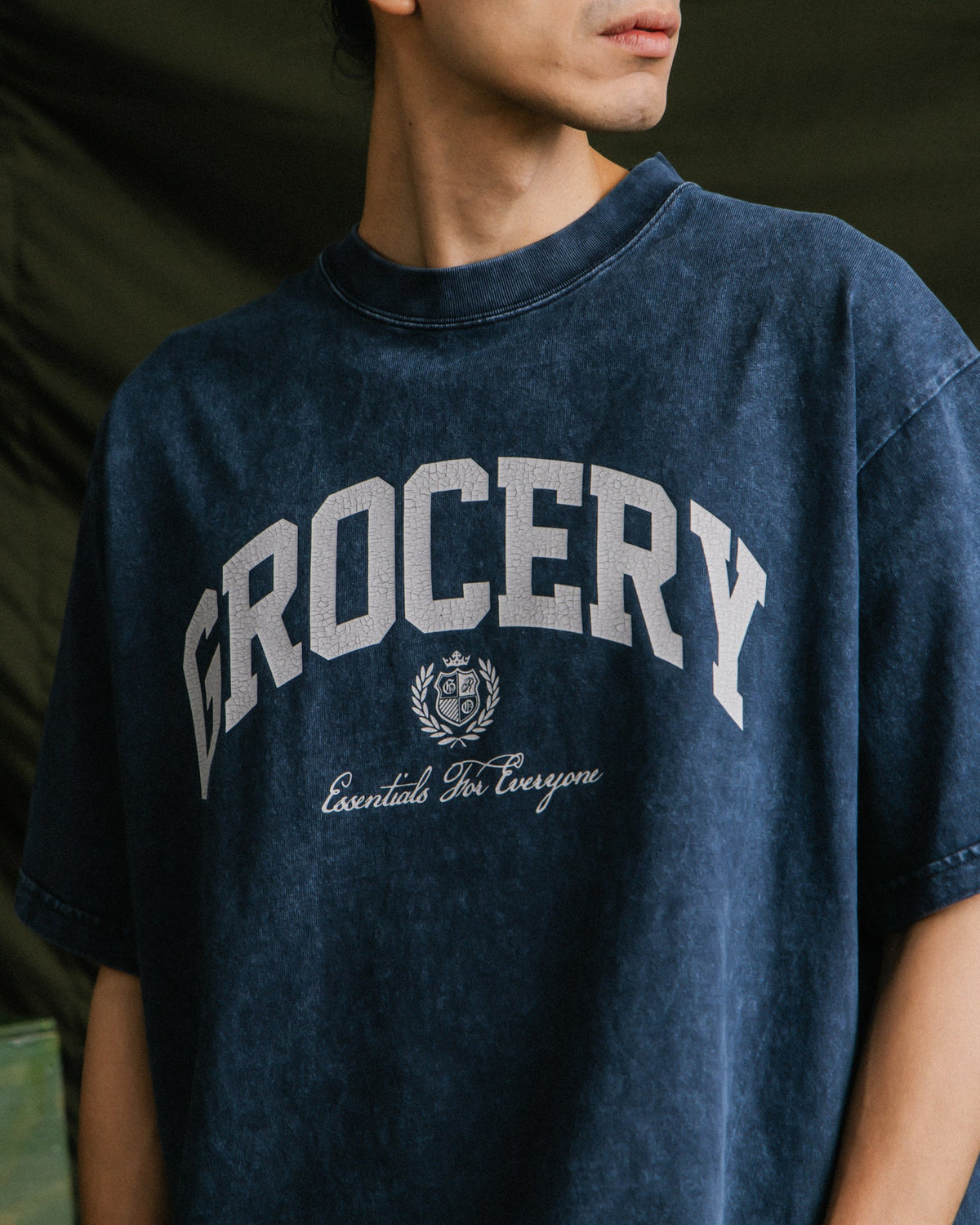 GROCERY VINTAGE COLLEGE LOGO WASHED BOXY TEE/ NAVY - GROGROCERY