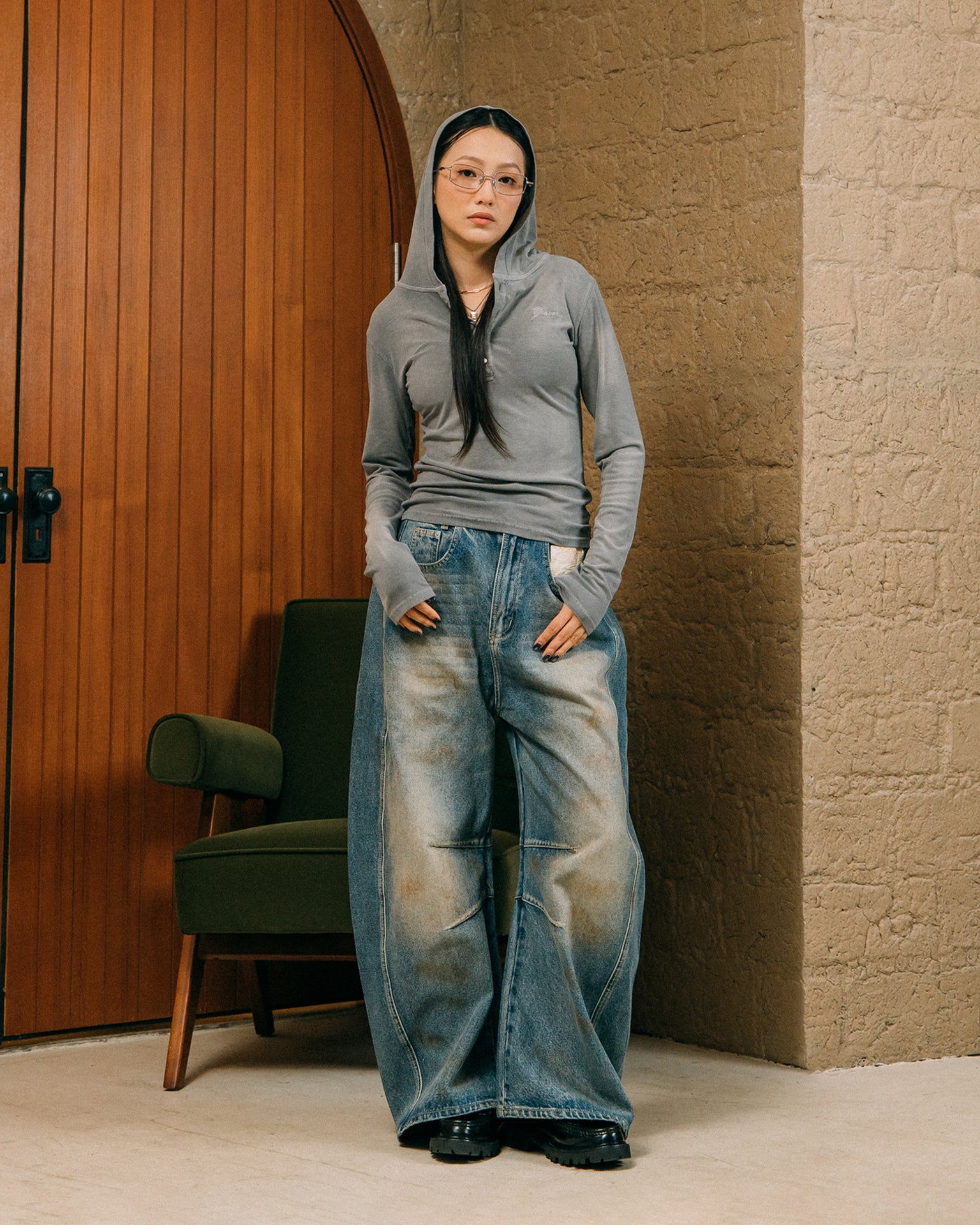 GROCERY WASHED BUTTON NECK HOODED LONG TOP/ FADED GREY - GROGROCERY