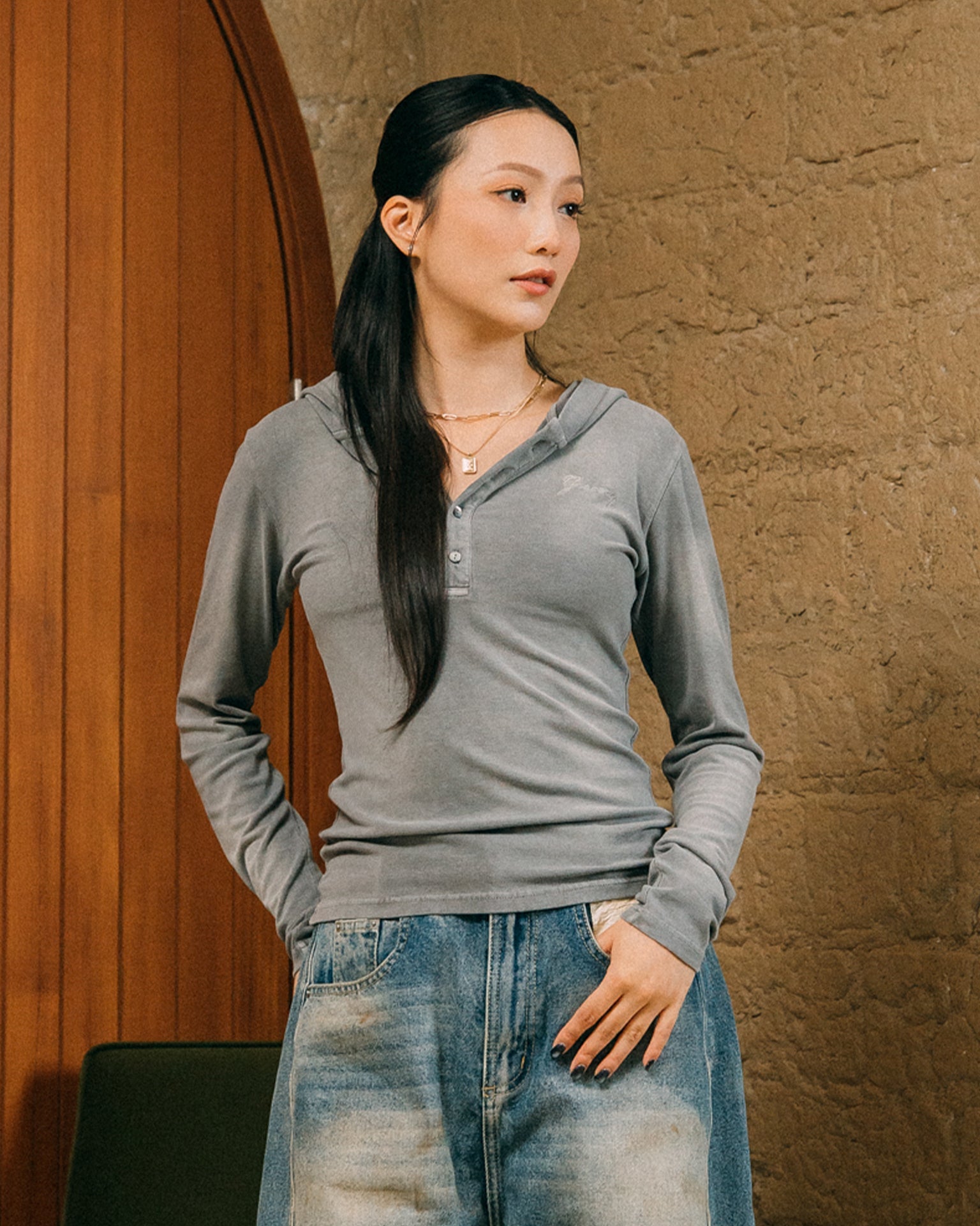 GROCERY WASHED BUTTON NECK HOODED LONG TOP/ FADED GREY - GROGROCERY