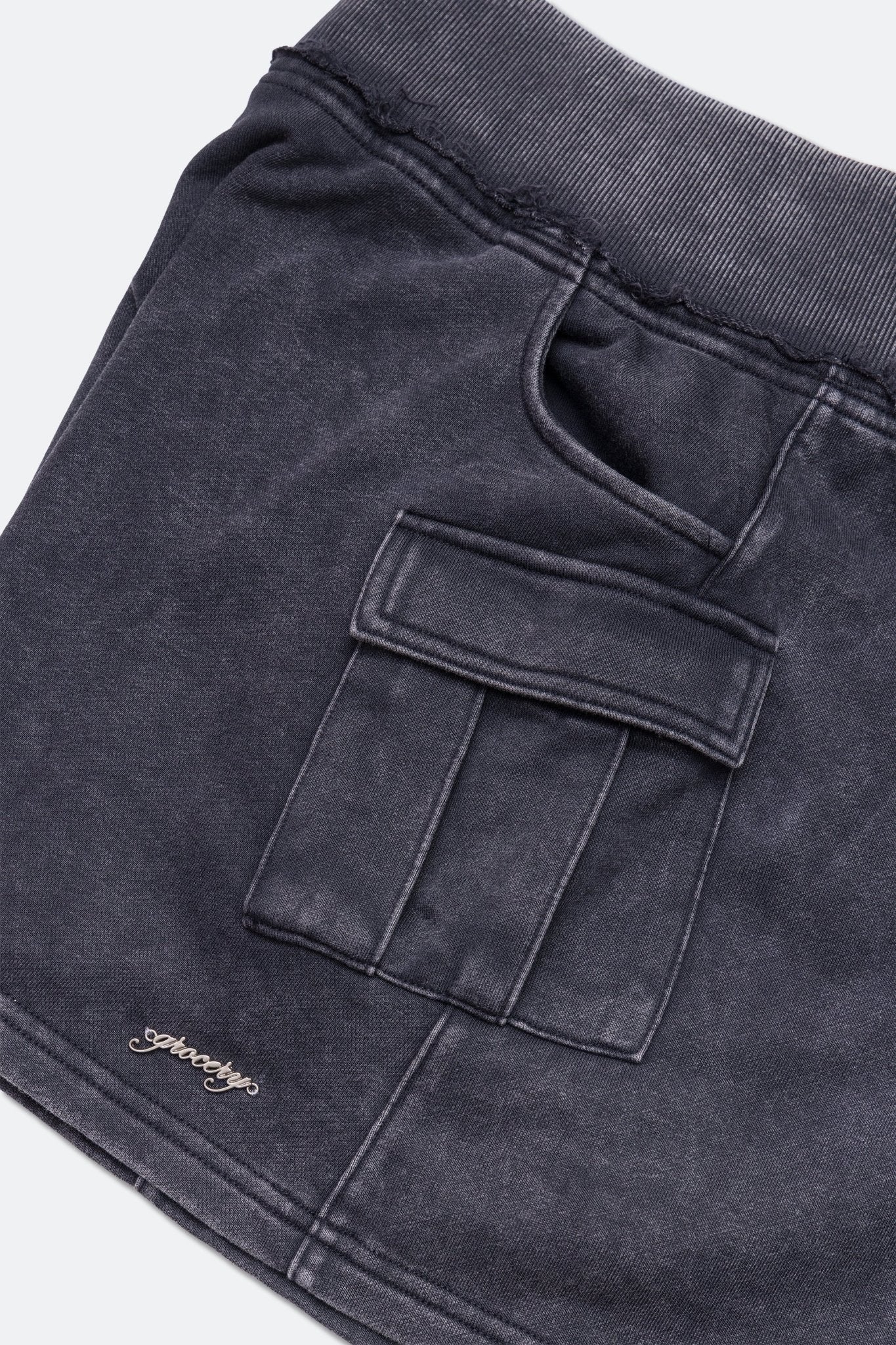 GROCERY WASHED CARGO MINI SWEAT SKIRT/ BLACK - GROGROCERY