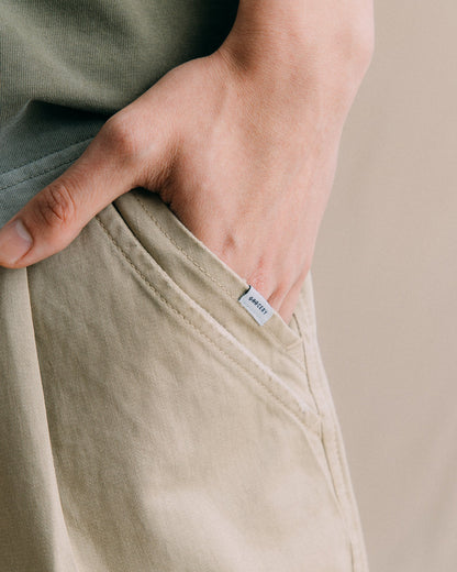 GROCERY WASHED DOUBLE POCKET DISTRESSED CHINO SHORTS/ KHAKI - GROGROCERY