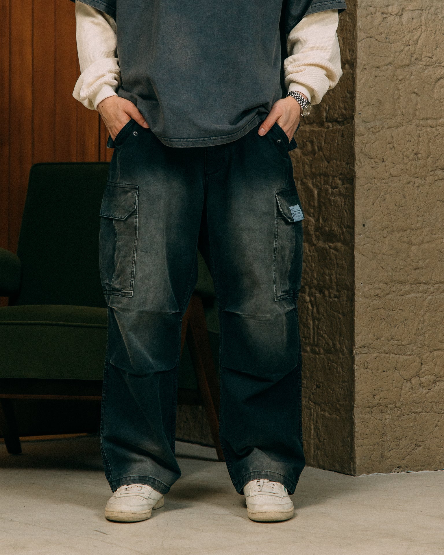 GROCERY WASHED WIDE CARGO PANTS/ FADED BLACK - GROGROCERY