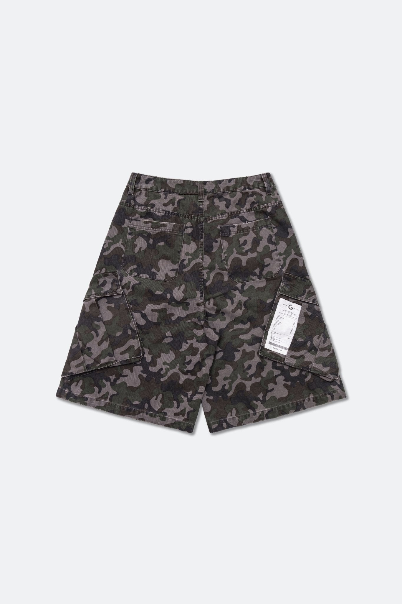 GROCERY WASHED WIDE LEG CARGO SHORTS/ CAMO - GROGROCERY