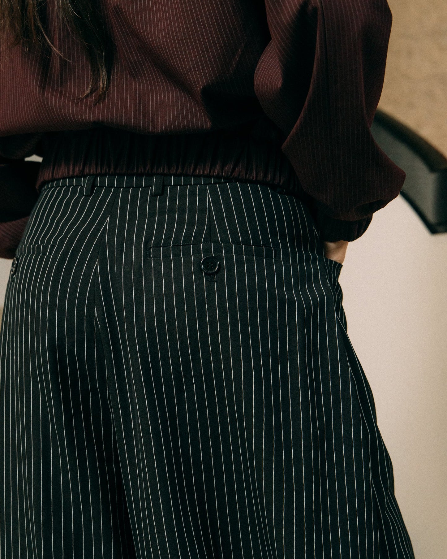 GROCERY WIDE LEG PLEATED STRIPE PANTS/ BLACK - GROGROCERY