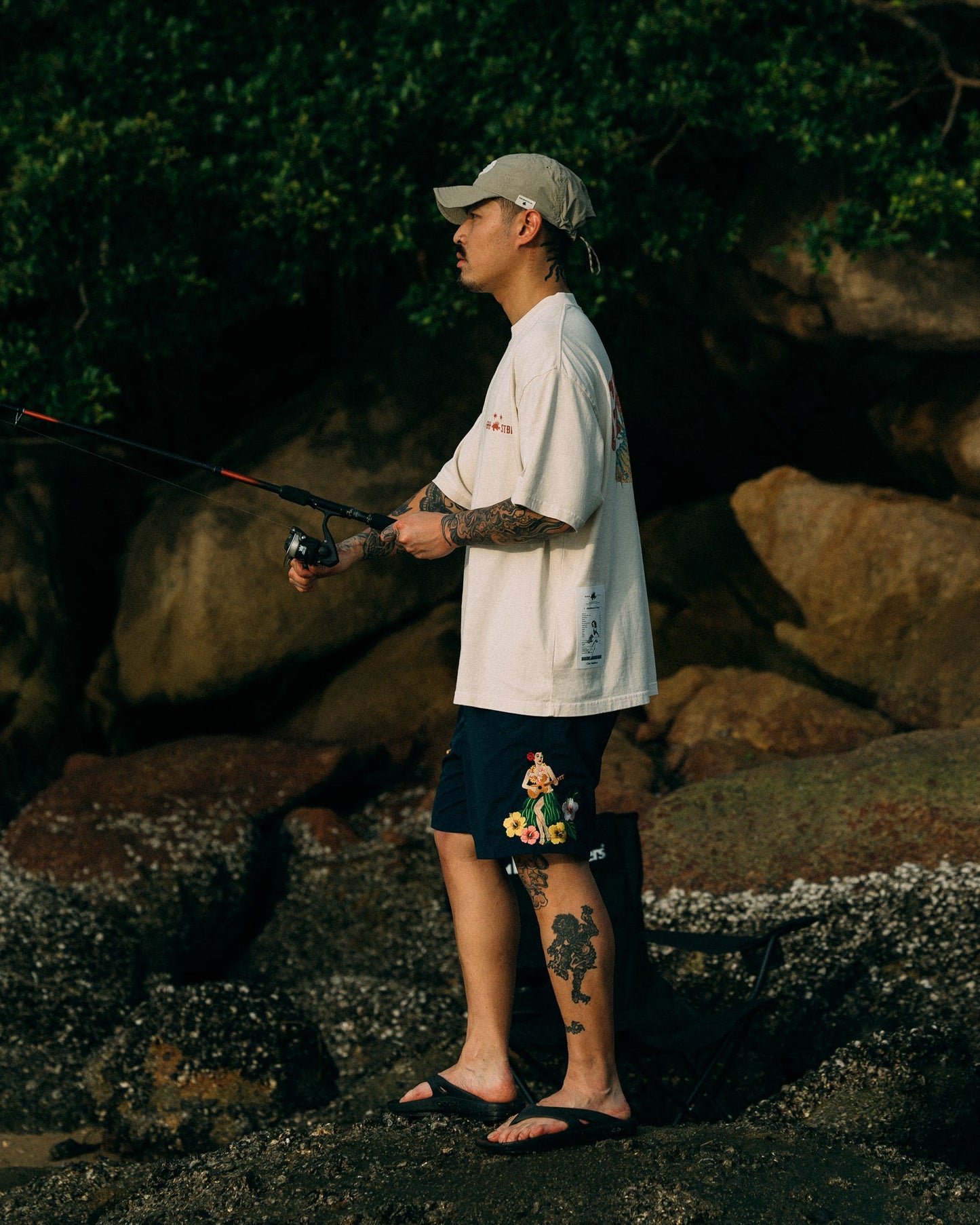 GROCERY x CLUB STUBBORN ULTRA SOUVENIR SHORTS/ HAWAII NAVY - GROGROCERY