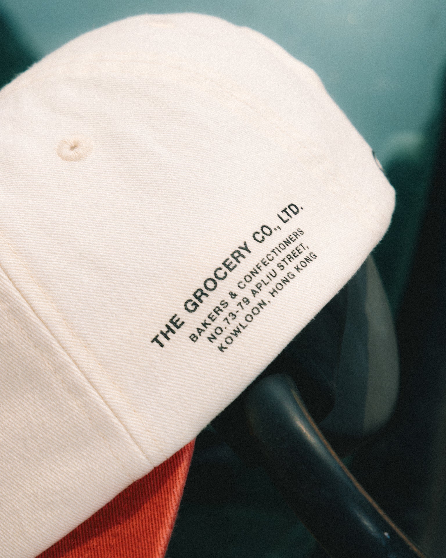 GROCERY x GARDEN CLASSIC LOGO TWO TONE WASHED CAP/ CREAM - GROGROCERY